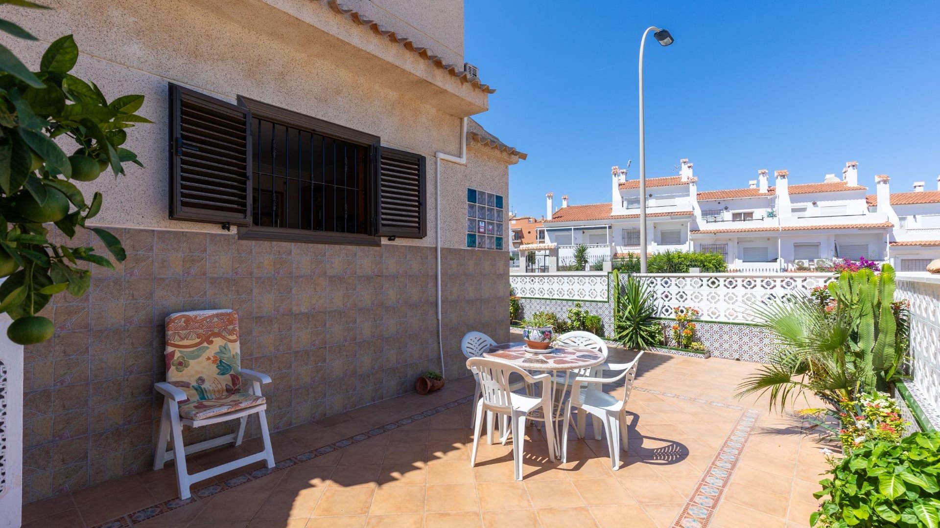 Videresalg - Fritliggende villa -
Torrevieja - Torreblanca