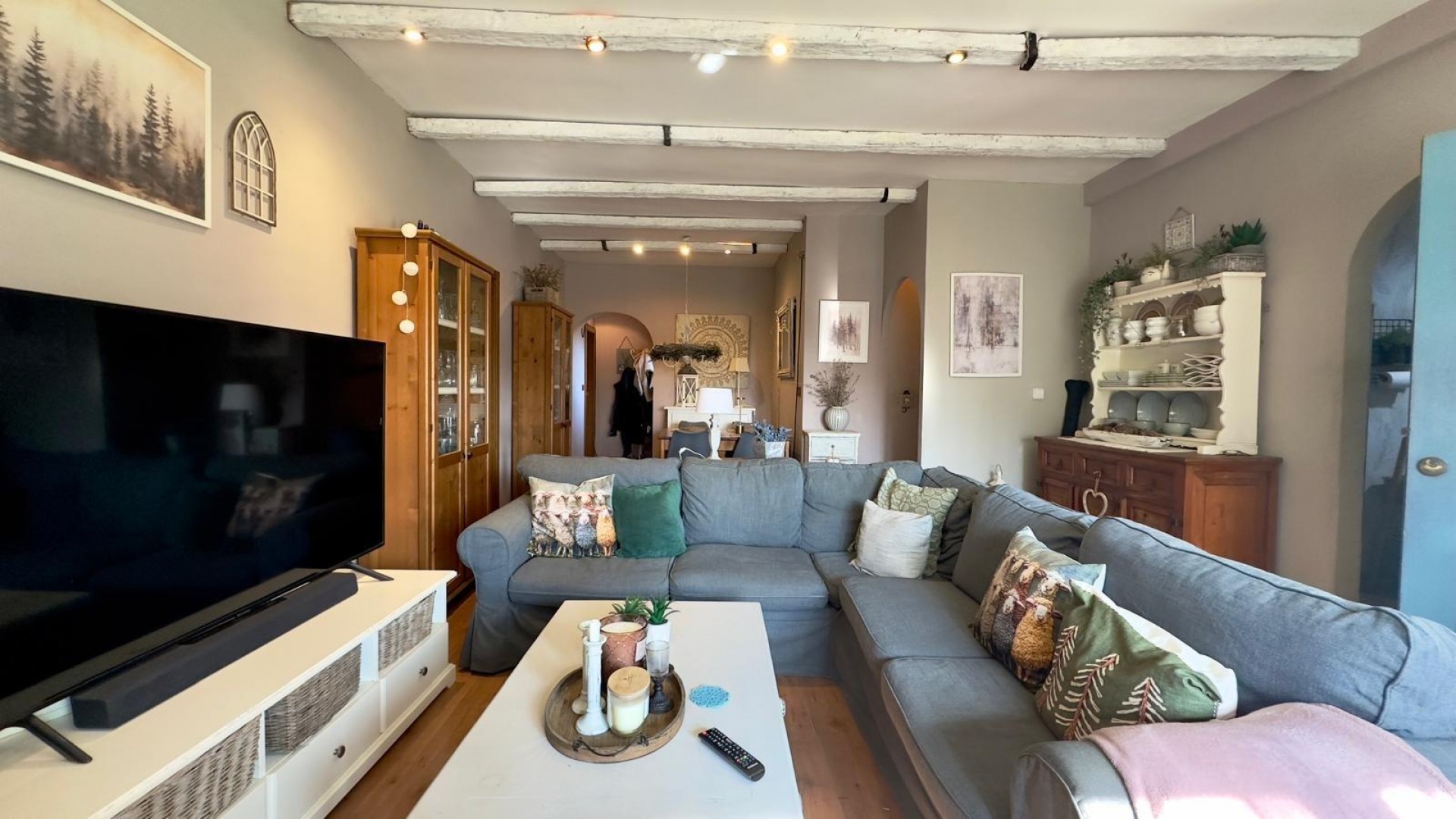 Videresalg - Fritliggende villa -
Torrevieja - Torreblanca