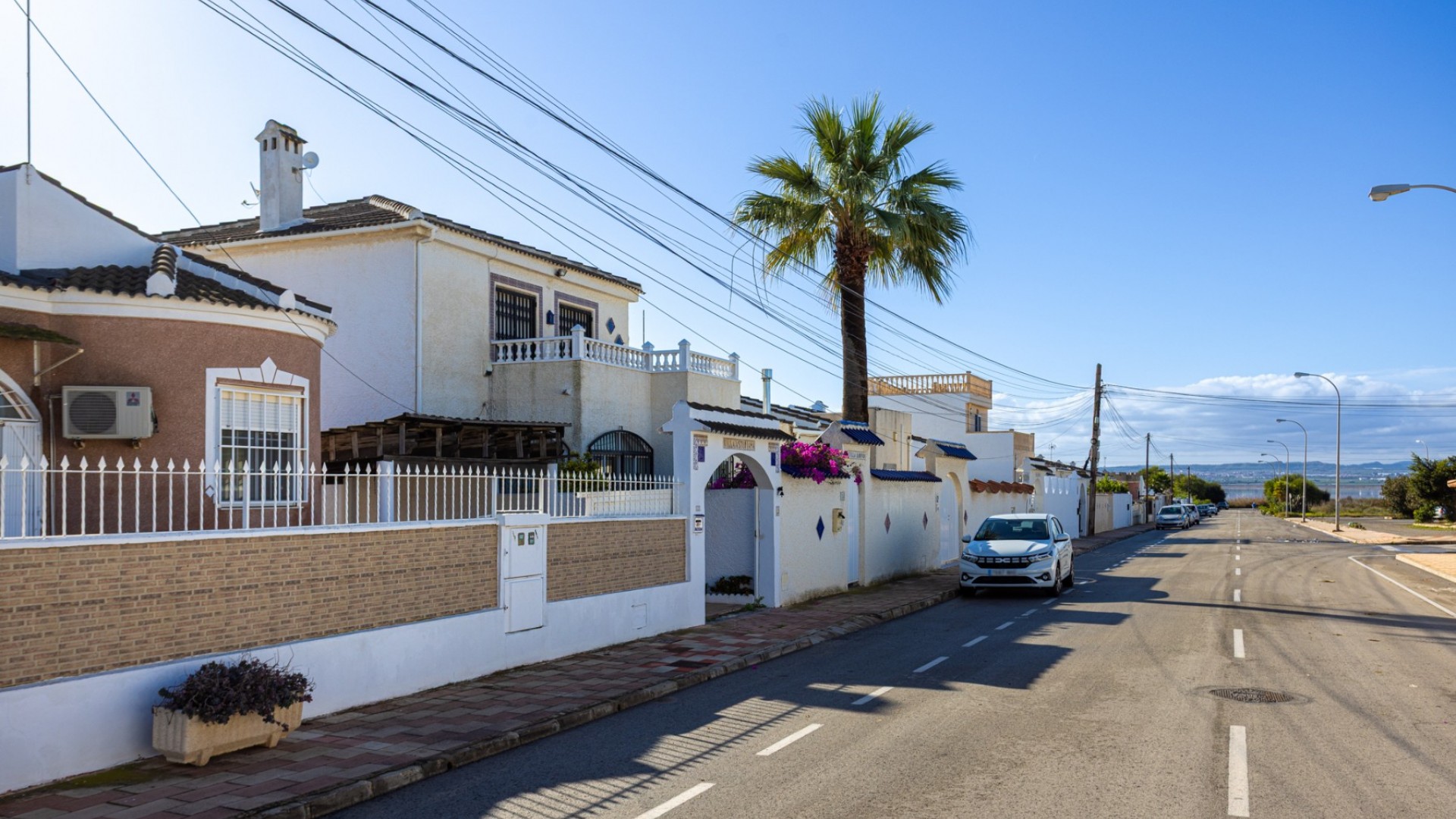 Videresalg - Fritliggende villa -
Torrevieja - Urbanización San Luis
