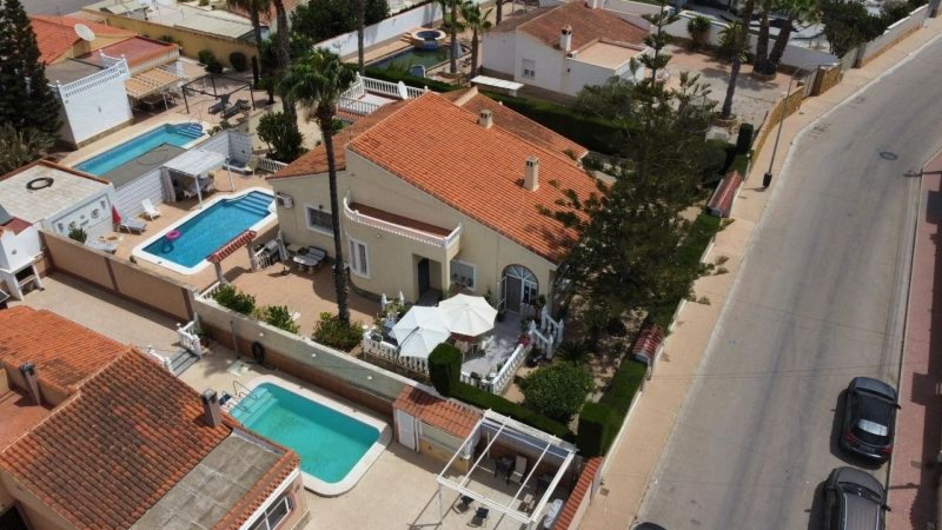 Videresalg - Fritliggende villa -
Torrevieja