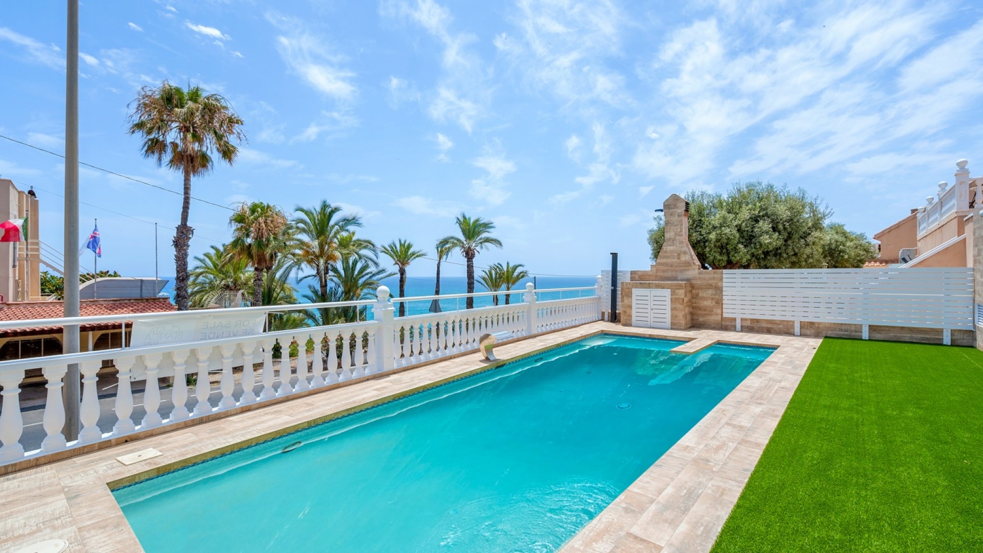 Videresalg - Fritliggende villa -
Torrevieja