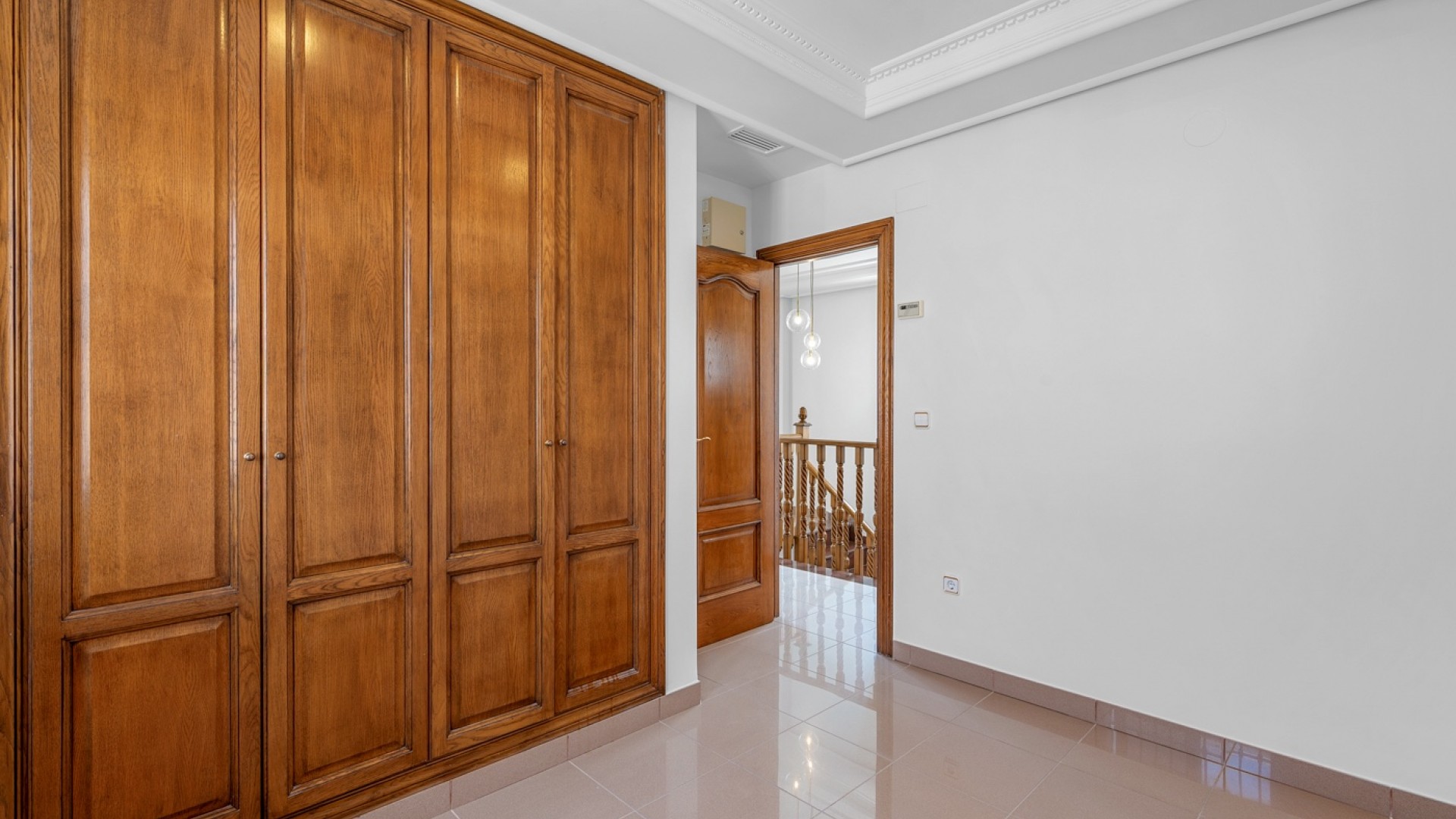 Videresalg - Fritliggende villa -
Torrevieja