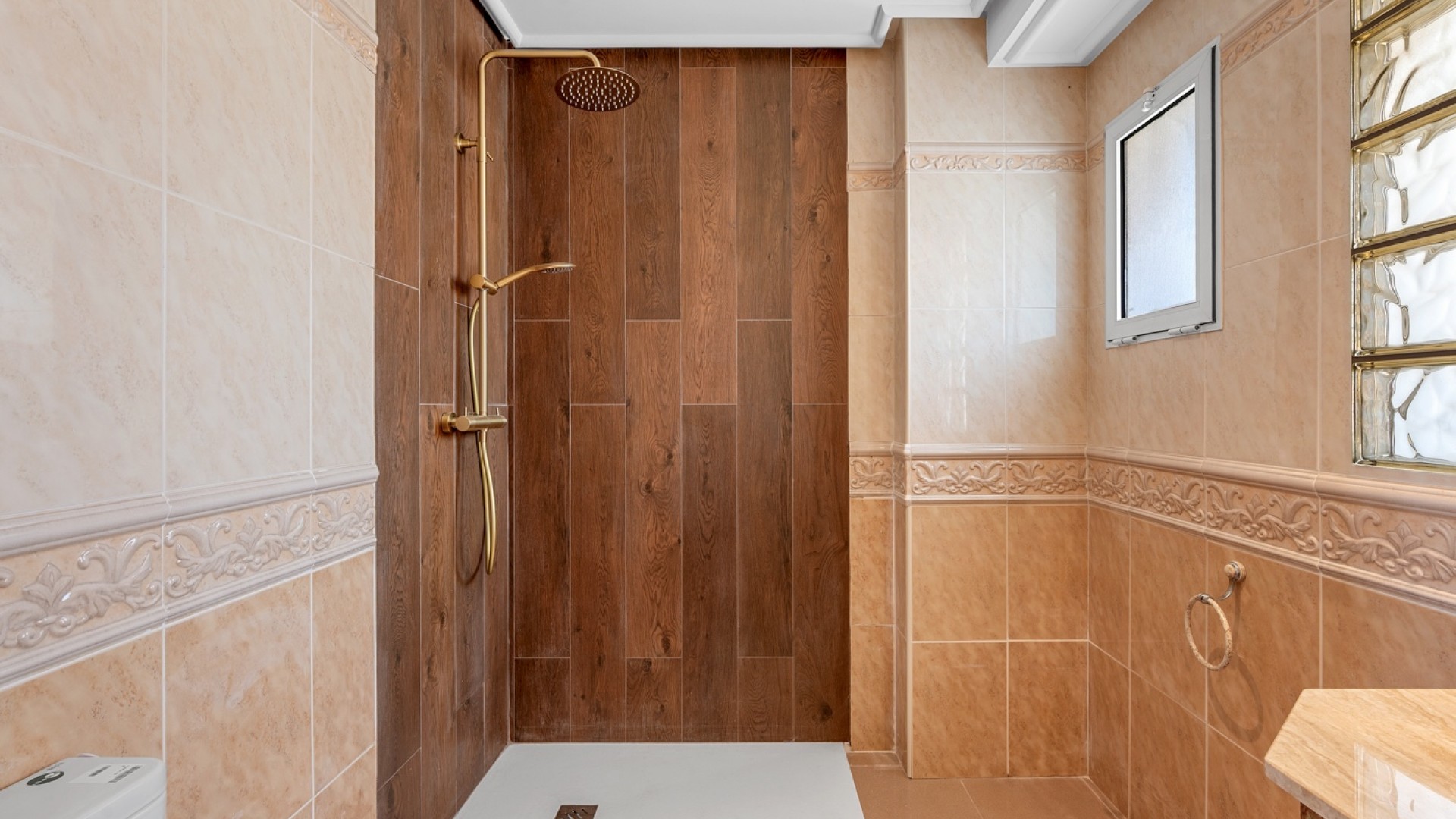 Videresalg - Fritliggende villa -
Torrevieja