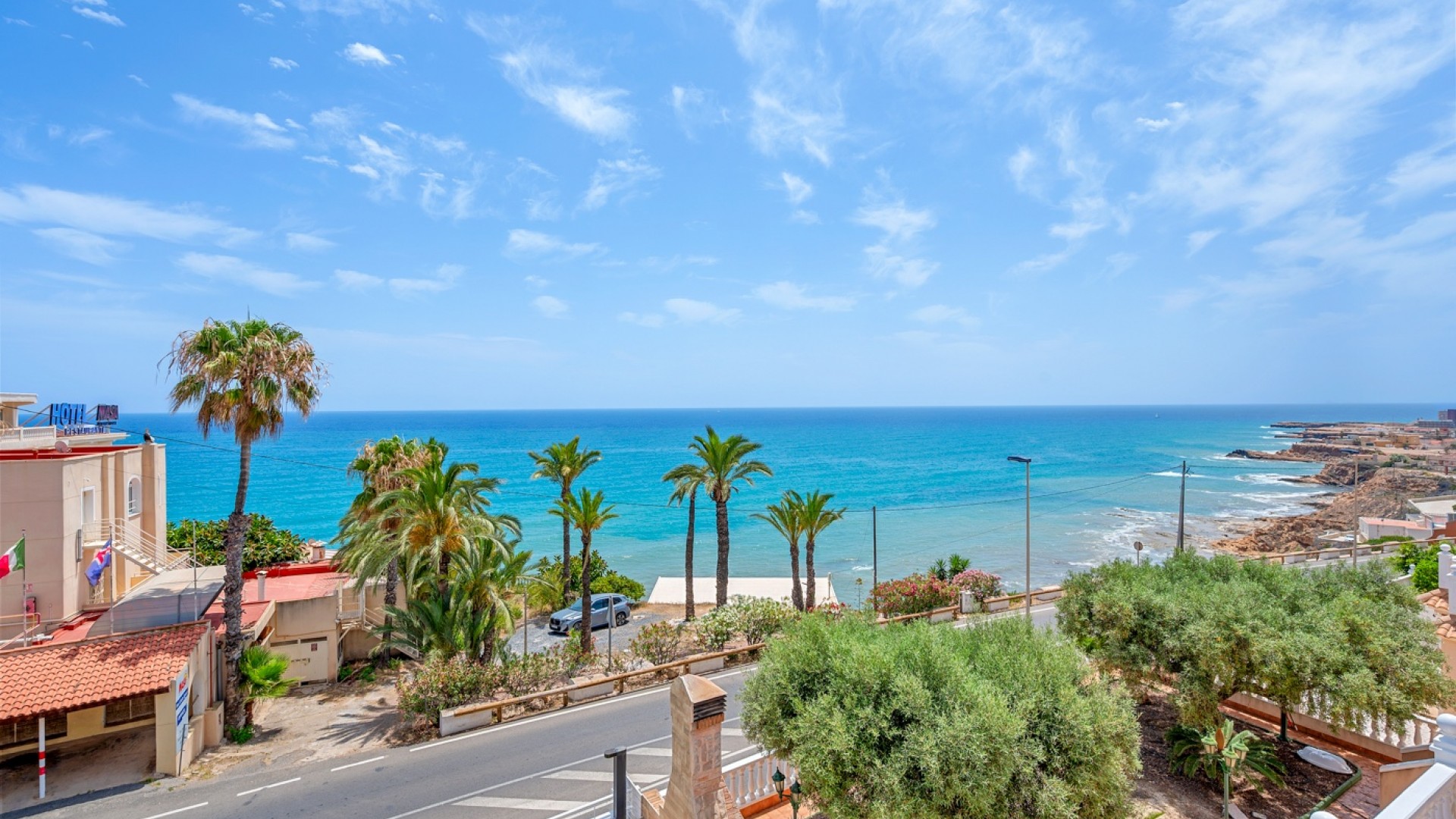 Videresalg - Fritliggende villa -
Torrevieja