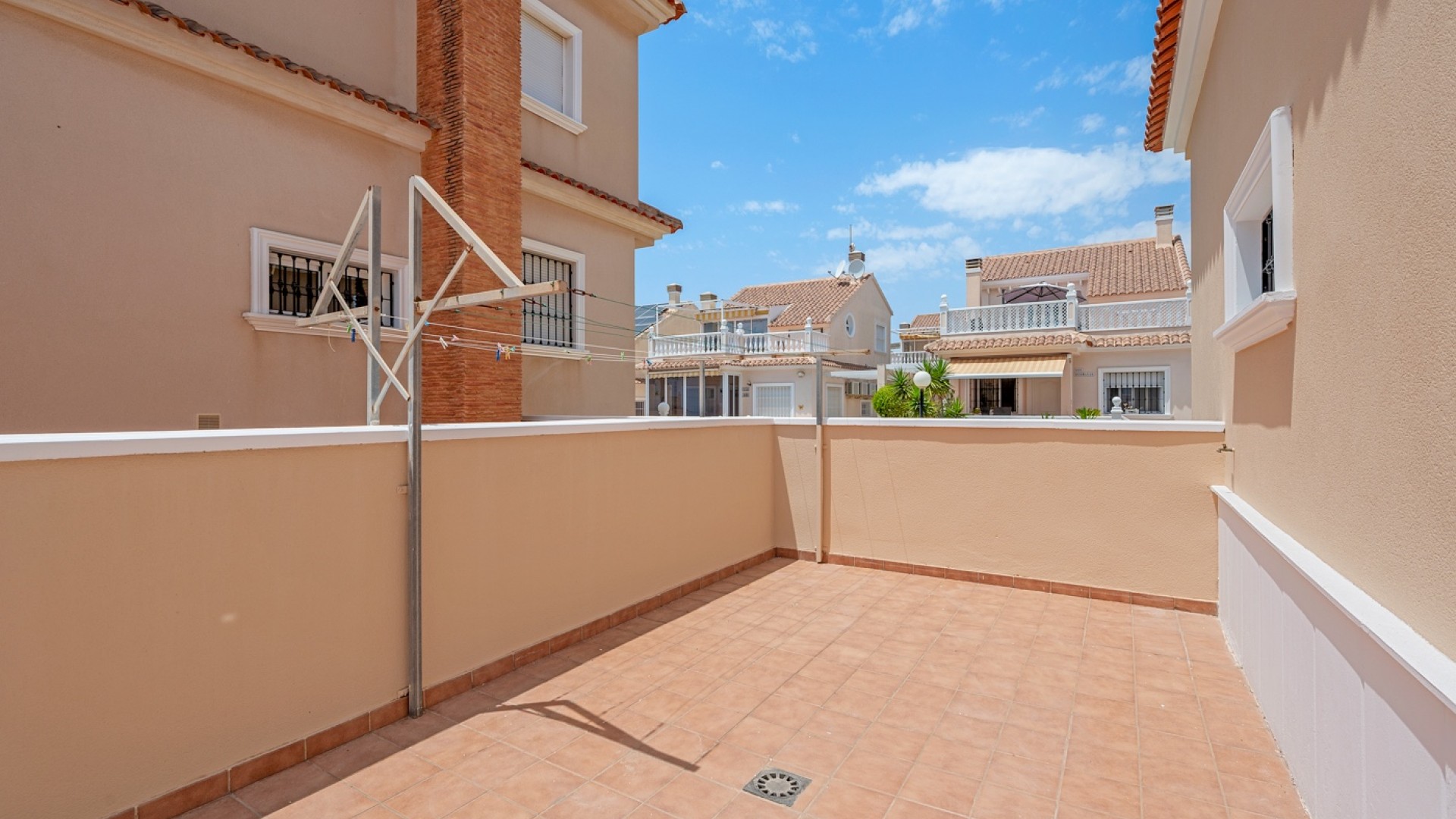 Videresalg - Fritliggende villa -
Torrevieja