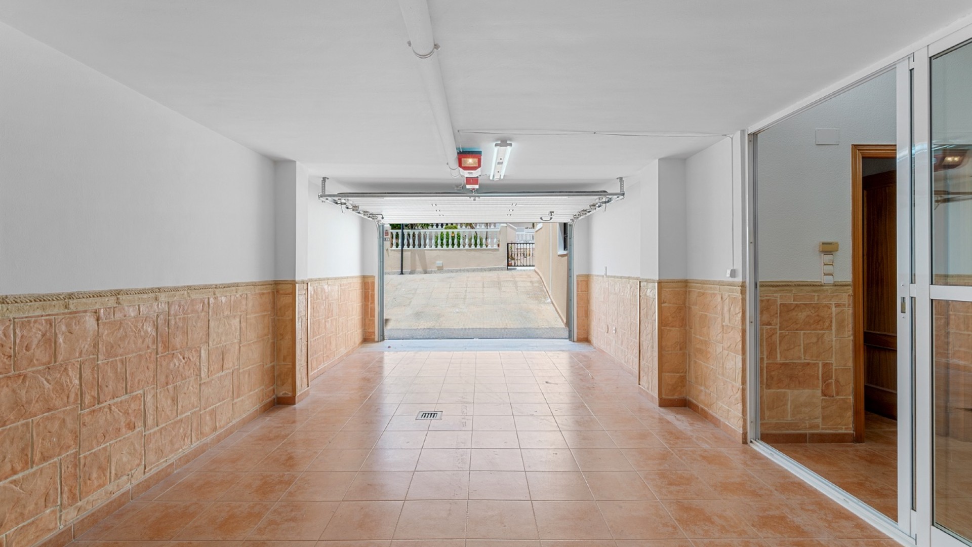 Videresalg - Fritliggende villa -
Torrevieja