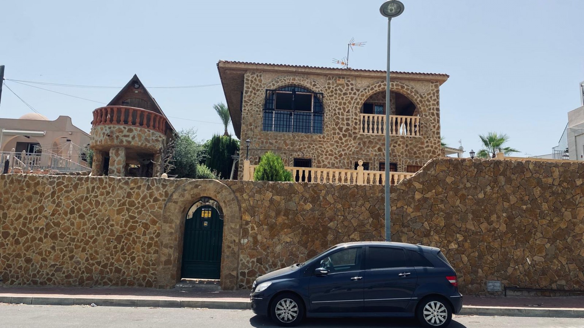 Videresalg - Fritliggende villa -
Torrevieja