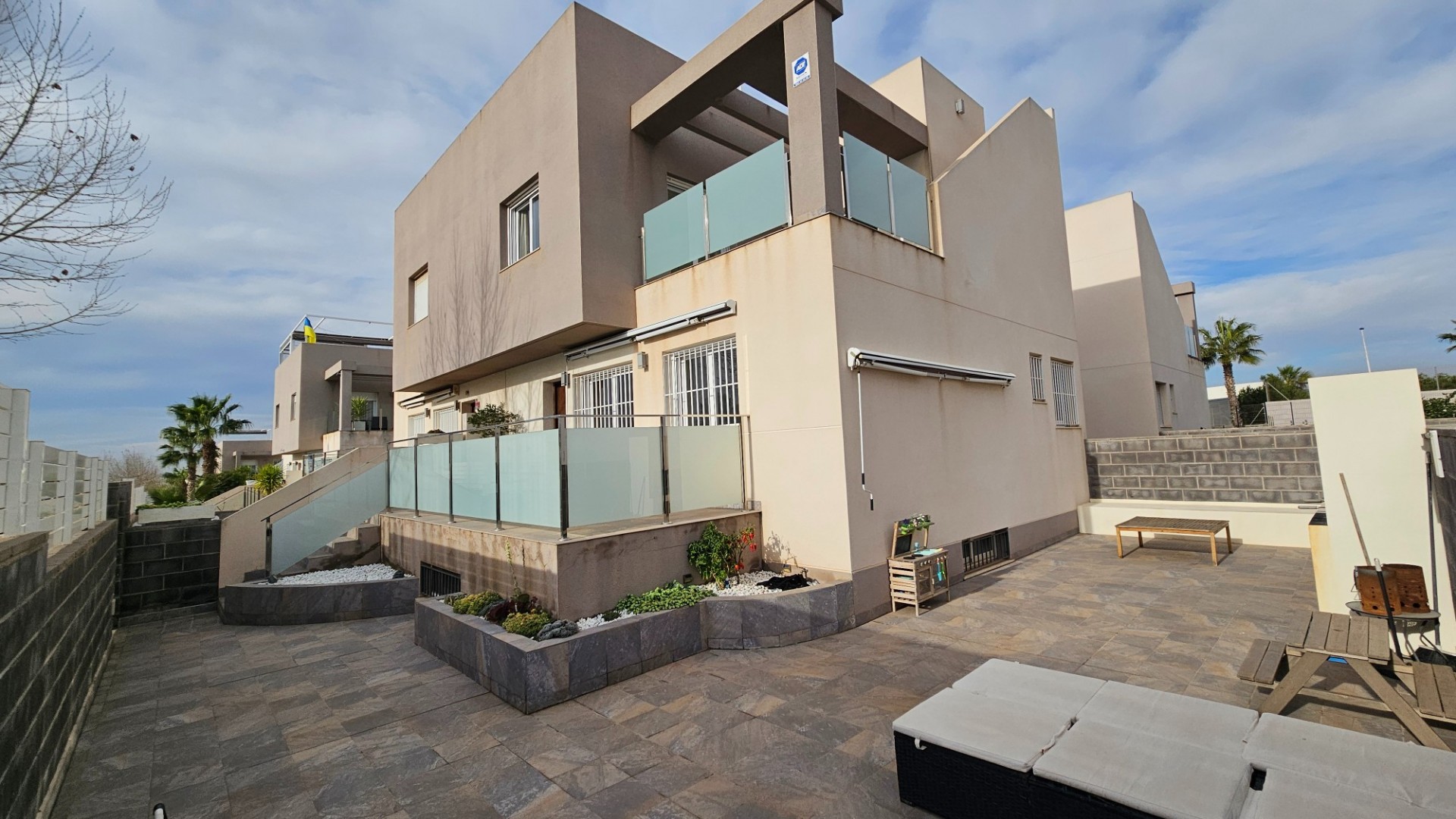 Videresalg - Fritliggende villa -
Torrevieja