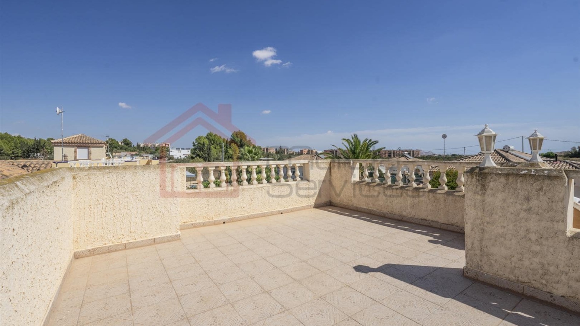 Videresalg - Fritliggende villa -
Valle del Sol