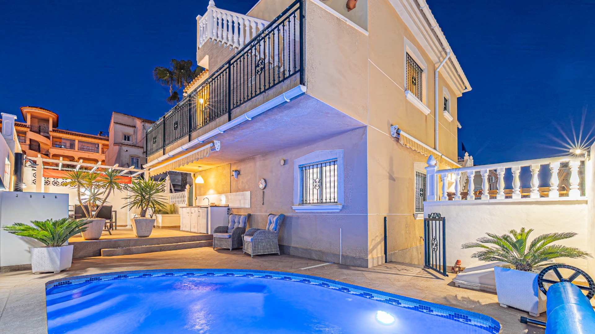 Videresalg - Fritliggende villa -
Villamartín - Montegolf