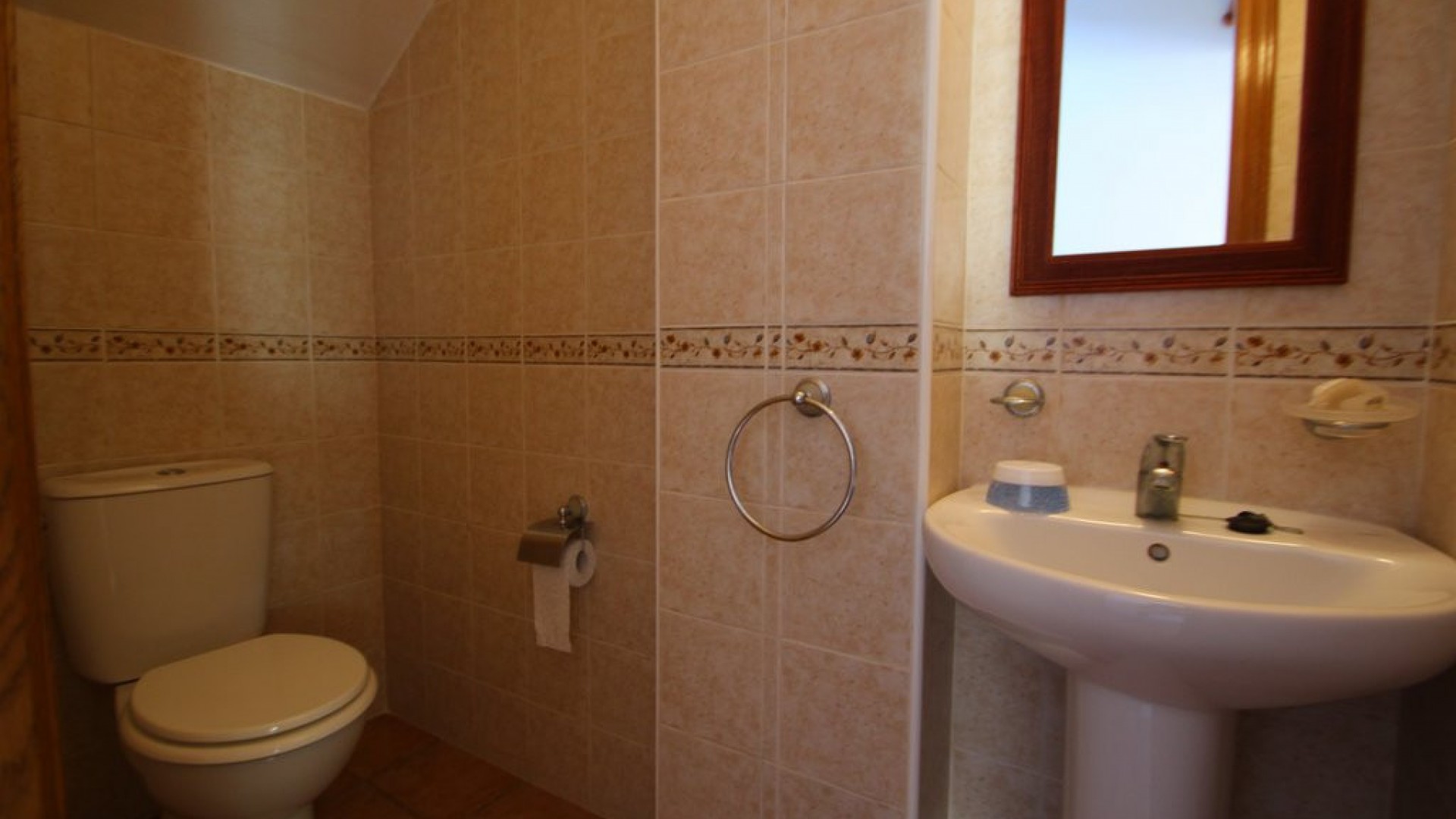 Videresalg - Fritliggende villa -
Villamartín - Villacosta