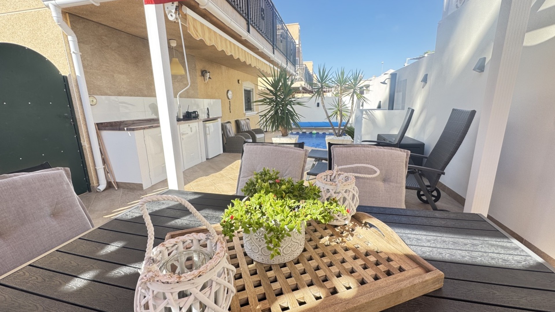 Videresalg - Fritliggende villa -
Villamartín