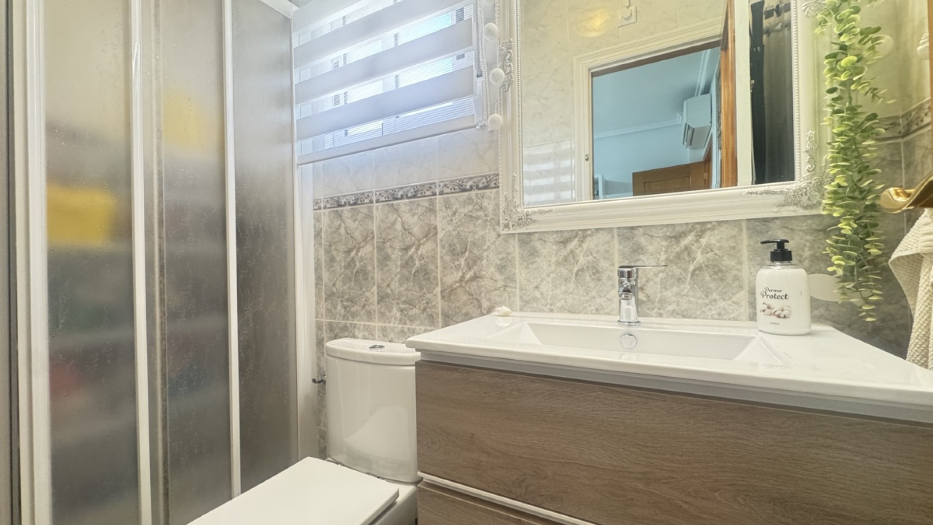 Videresalg - Fritliggende villa -
Villamartín