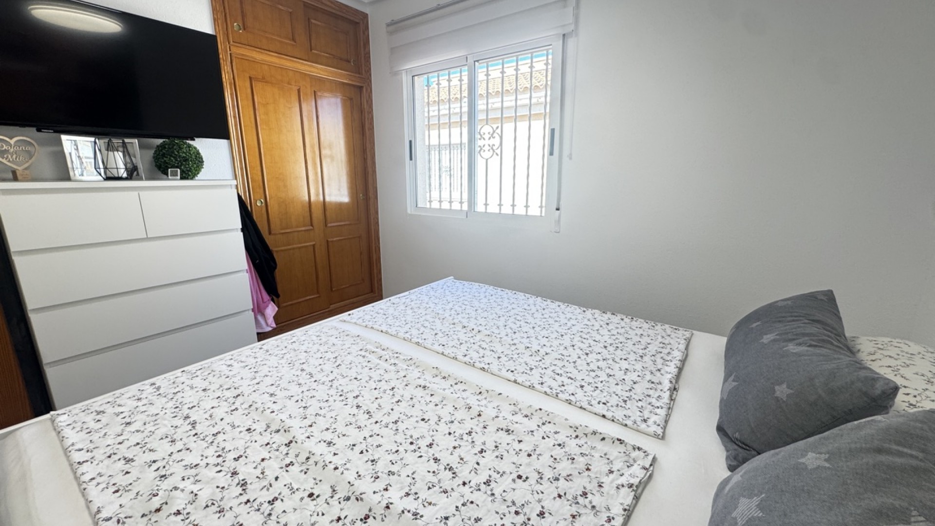 Videresalg - Fritliggende villa -
Villamartín