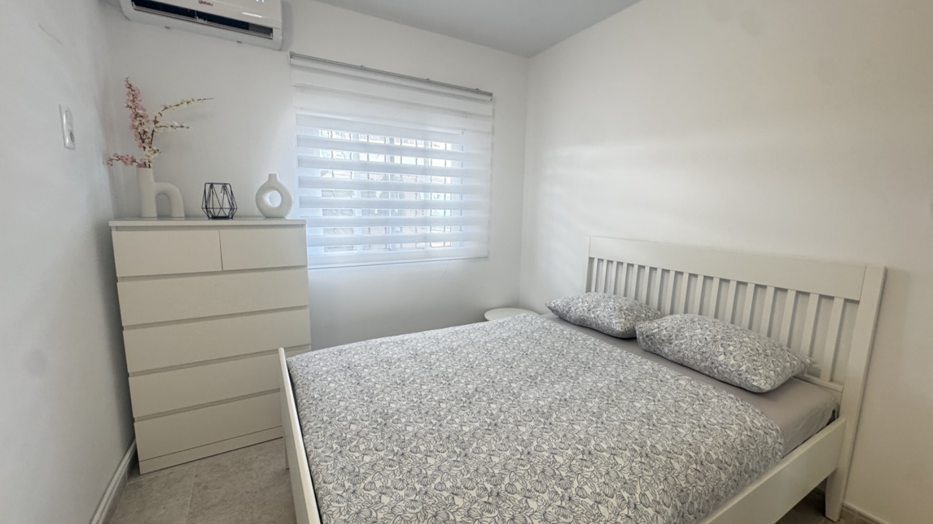 Videresalg - Fritliggende villa -
Villamartín