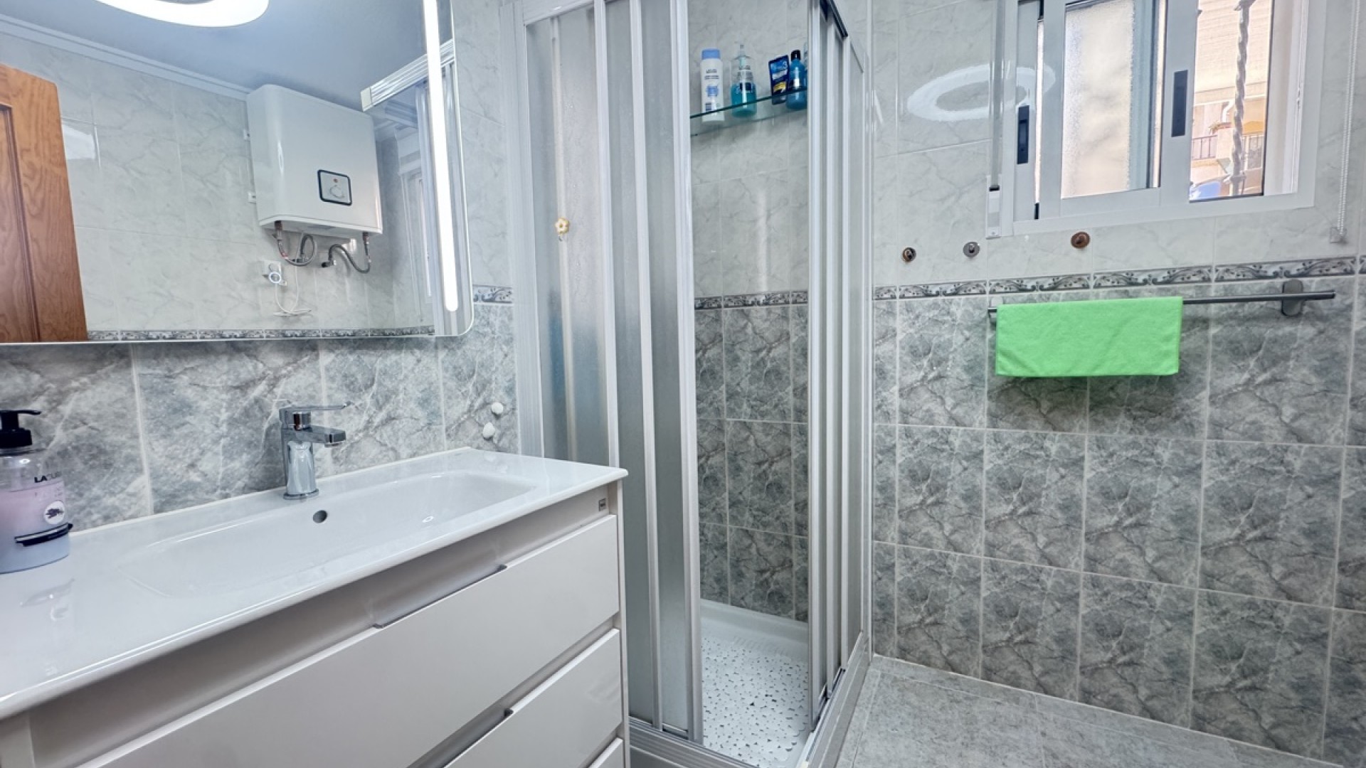 Videresalg - Fritliggende villa -
Villamartín