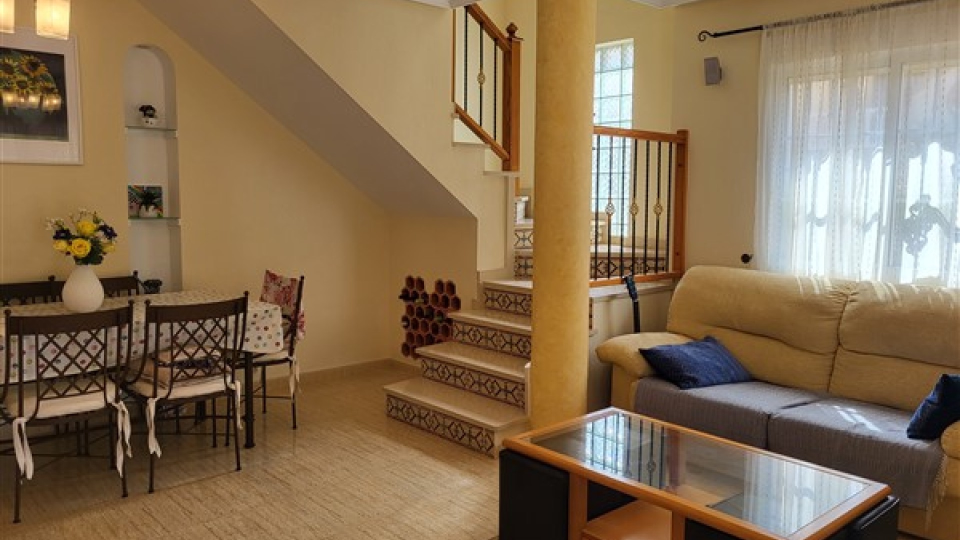 Videresalg - Fritliggende villa -
Villamartín