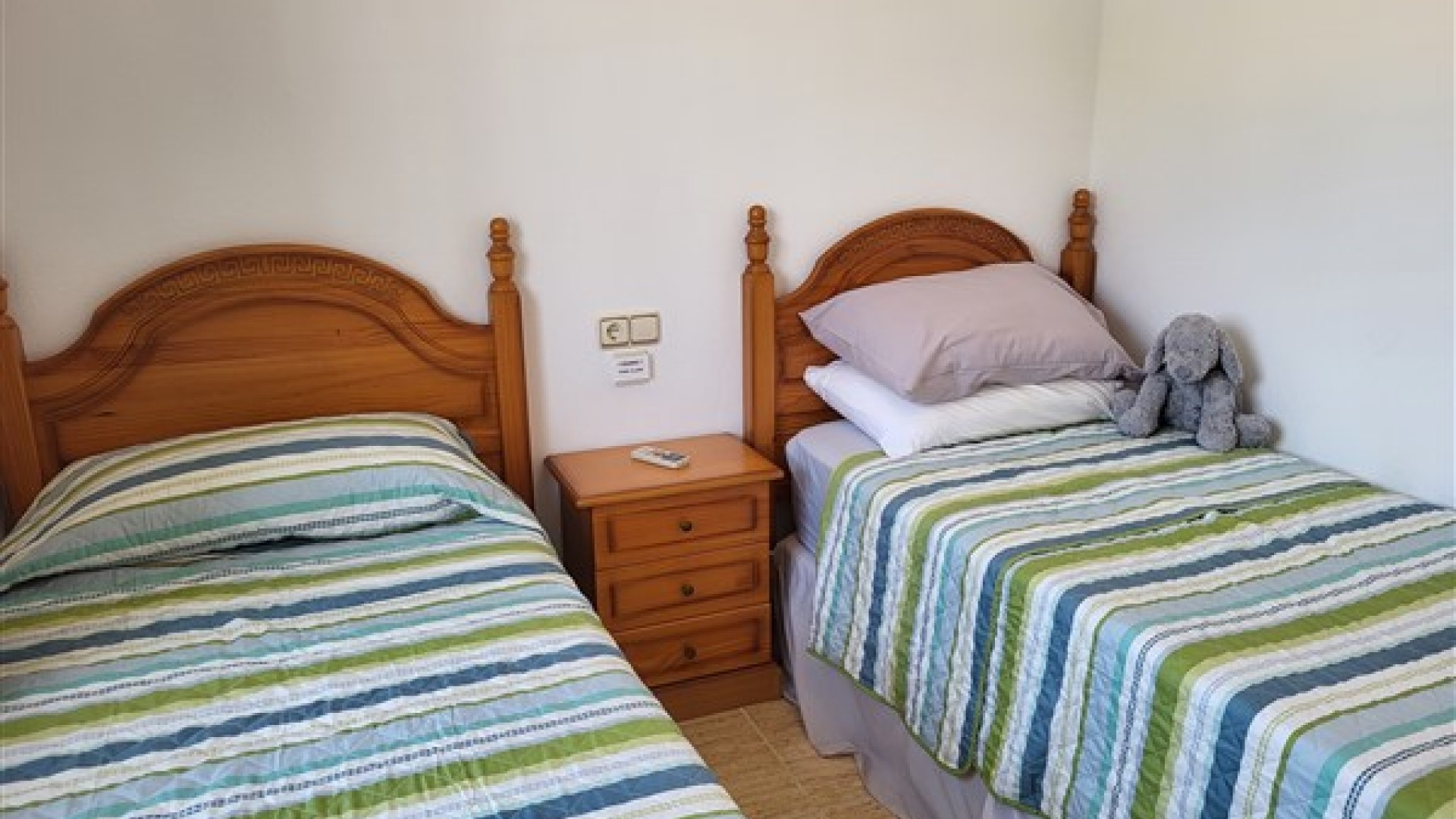 Videresalg - Fritliggende villa -
Villamartín