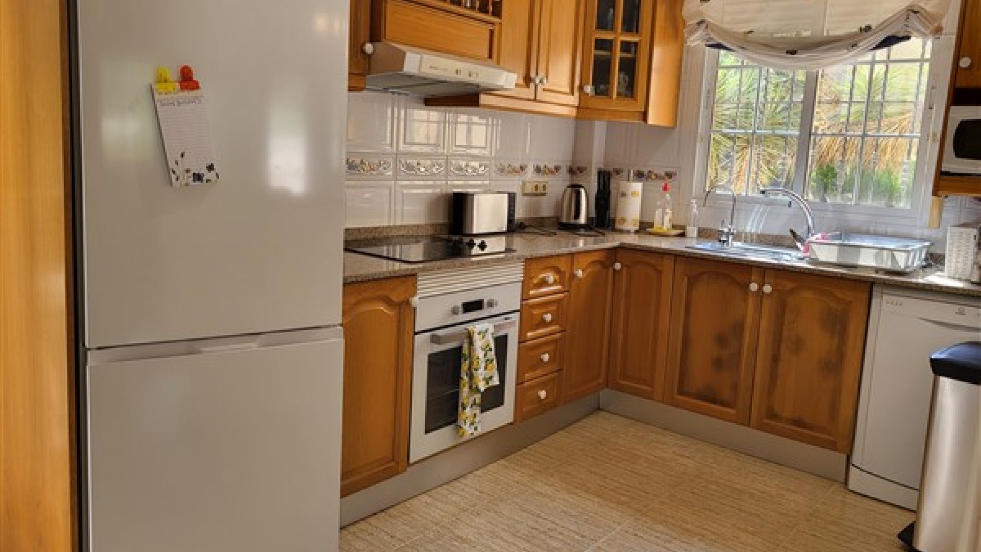 Videresalg - Fritliggende villa -
Villamartín