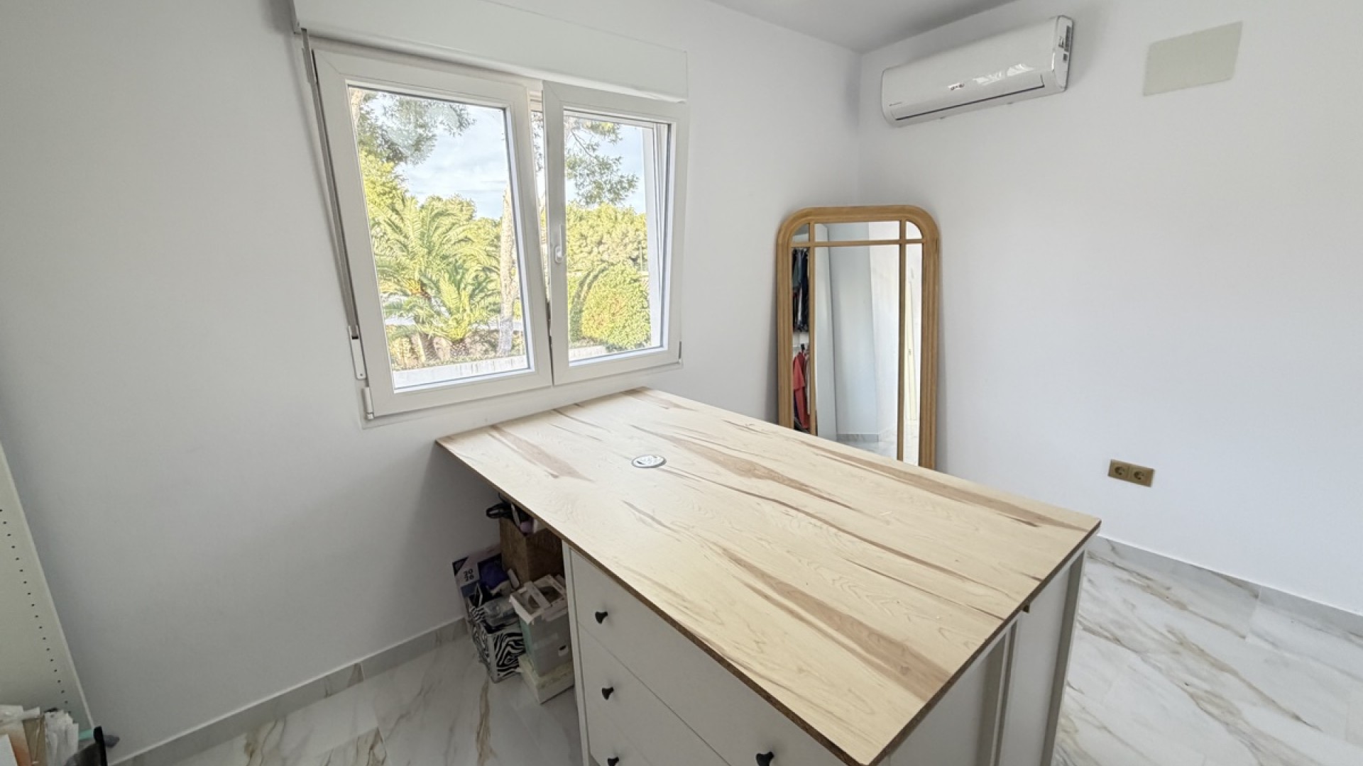 Videresalg - Fritliggende villa -
Villamartín