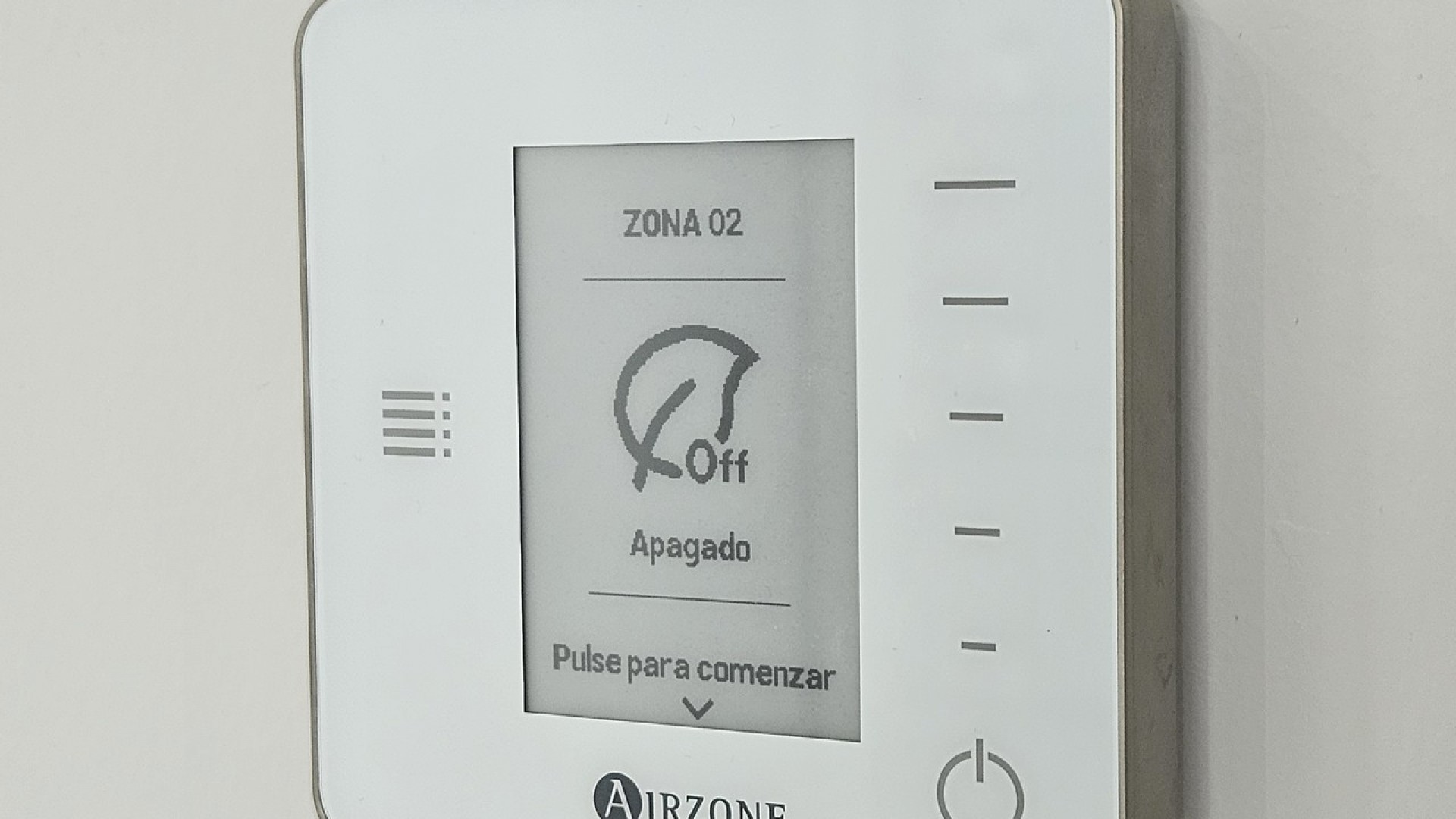 Videresalg - Fritliggende villa -
Villamartín