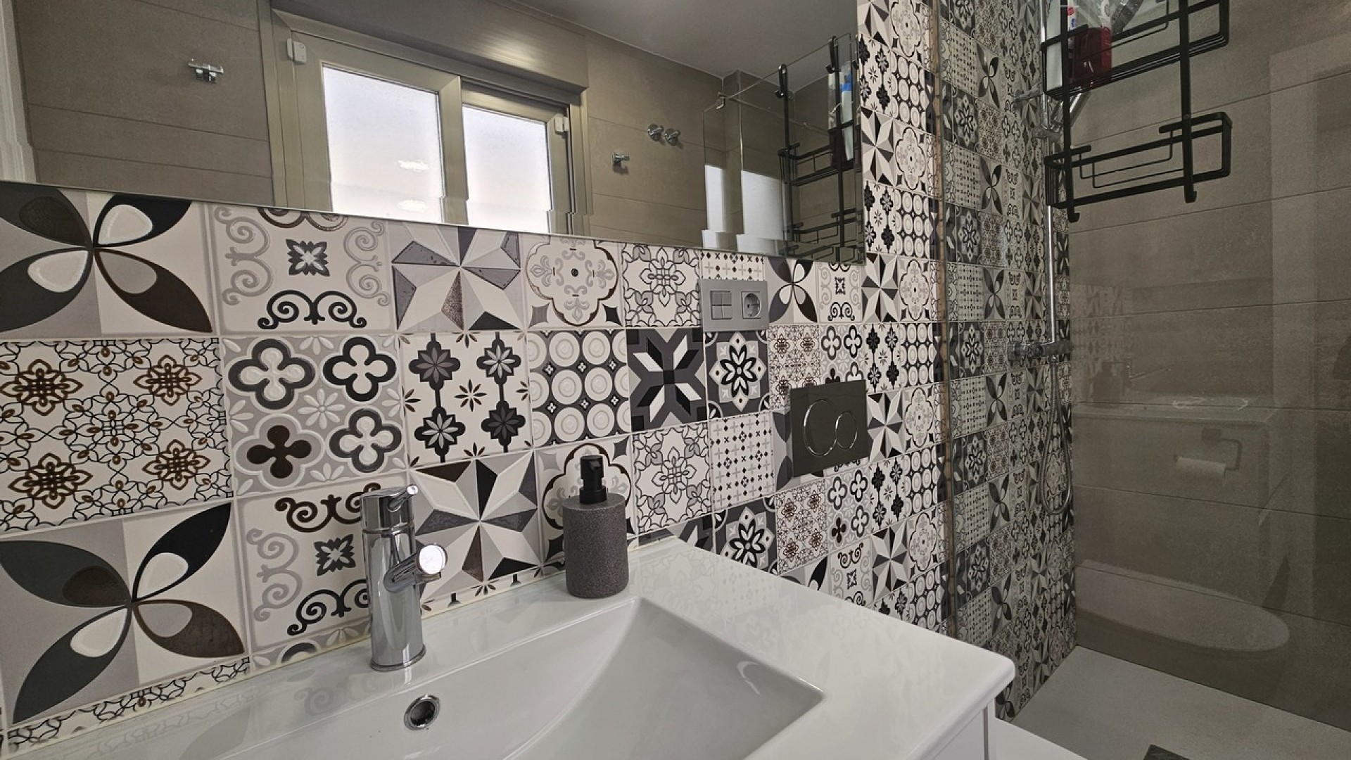 Videresalg - Fritliggende villa -
Villamartín