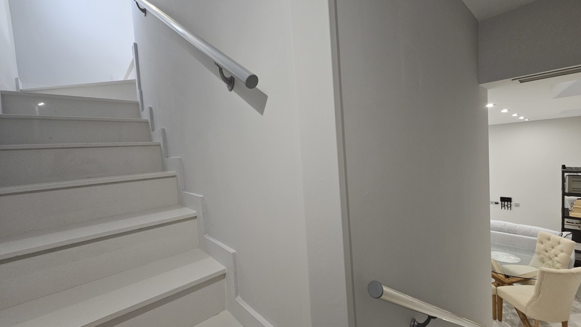 Videresalg - Fritliggende villa -
Villamartín