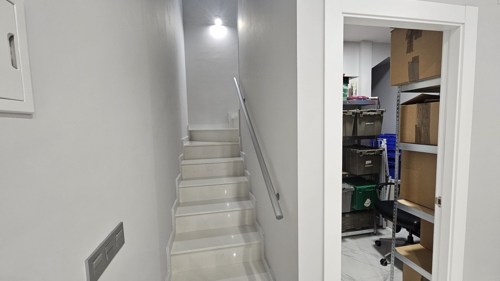 Videresalg - Fritliggende villa -
Villamartín