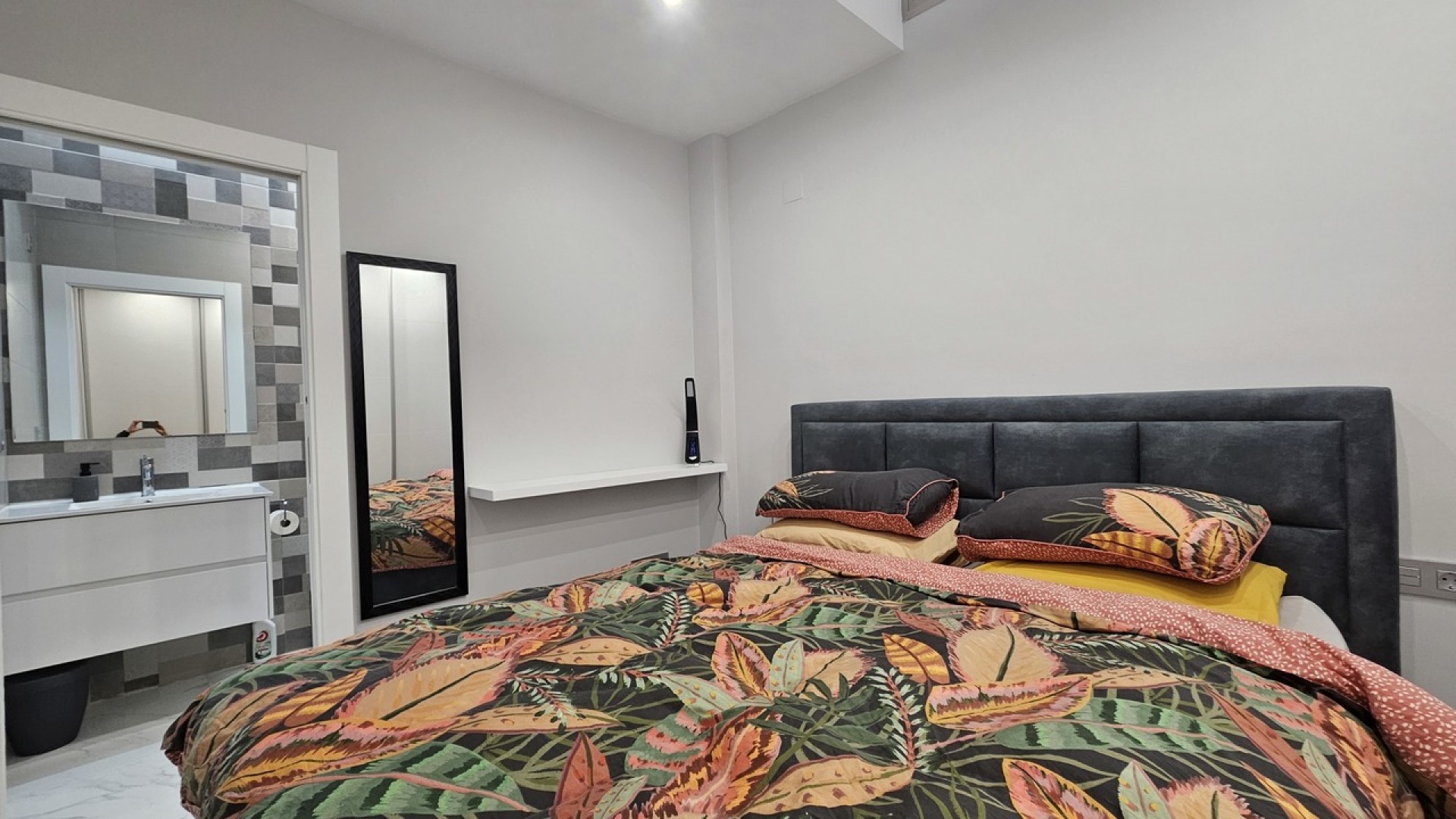 Videresalg - Fritliggende villa -
Villamartín