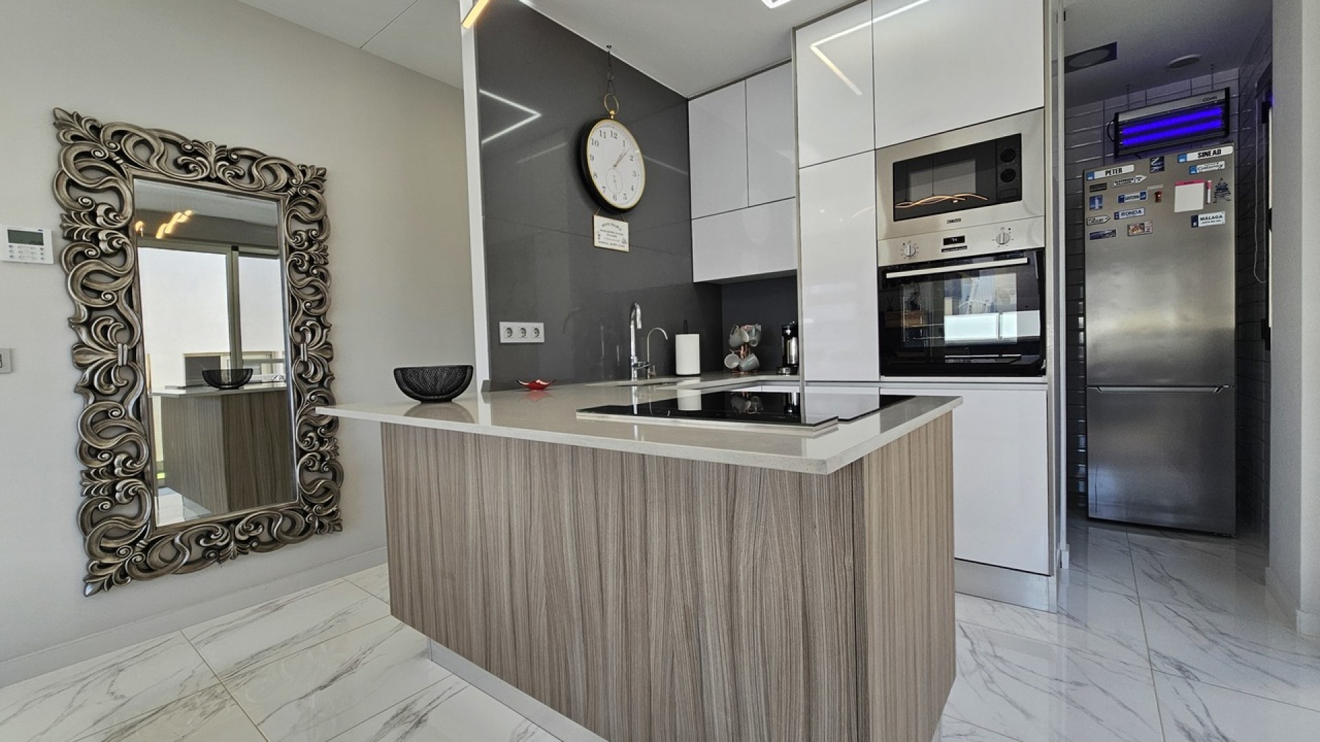 Videresalg - Fritliggende villa -
Villamartín