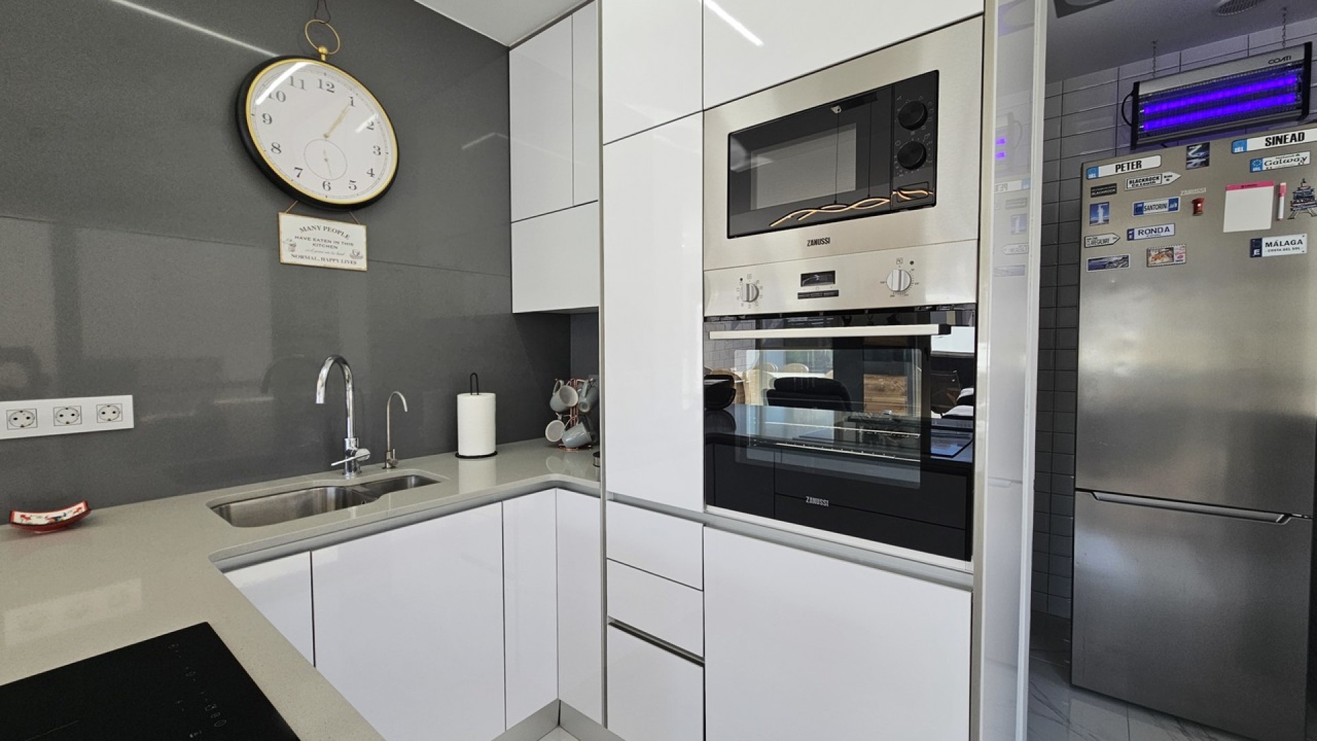 Videresalg - Fritliggende villa -
Villamartín