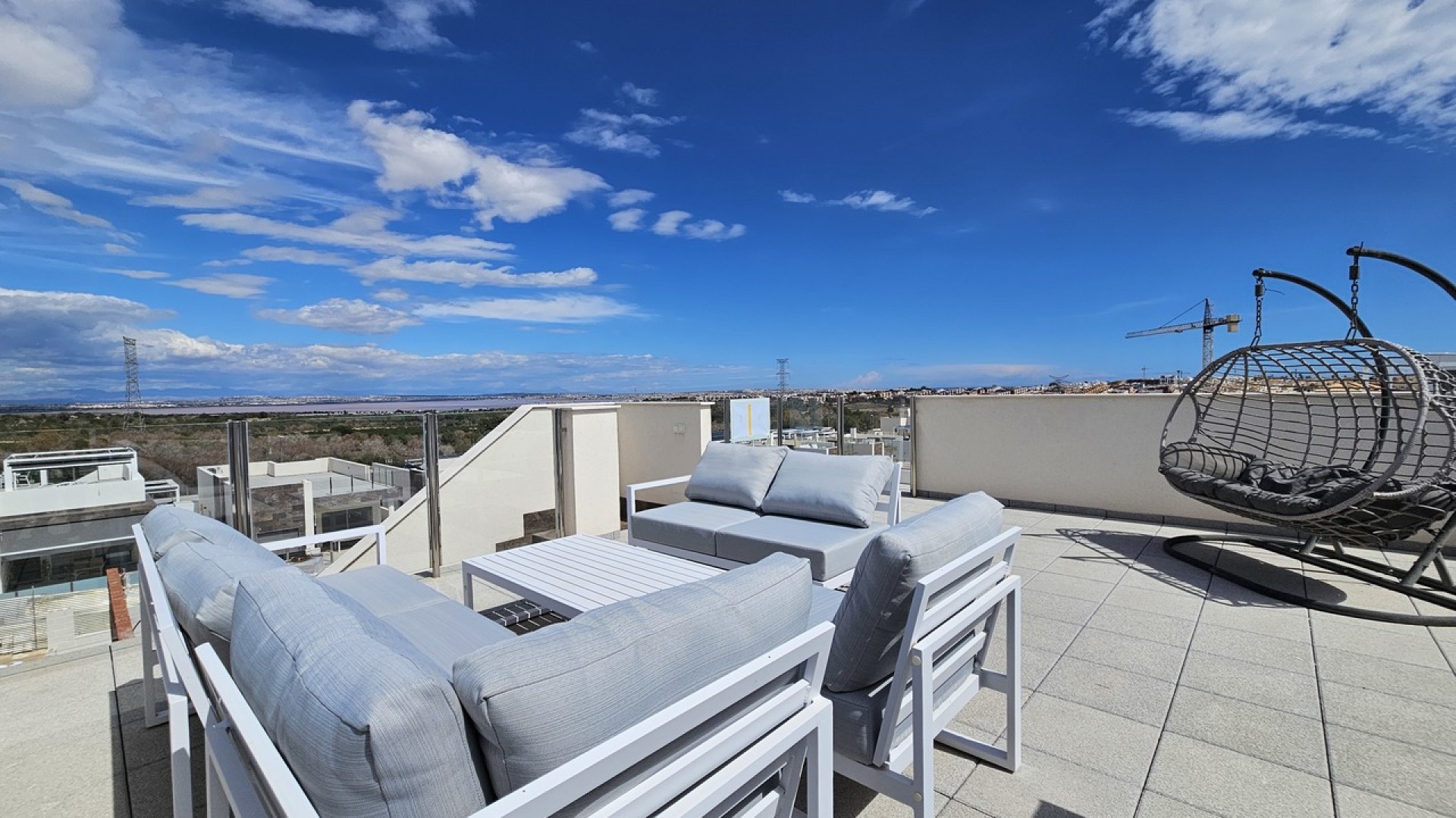 Videresalg - Fritliggende villa -
Villamartín