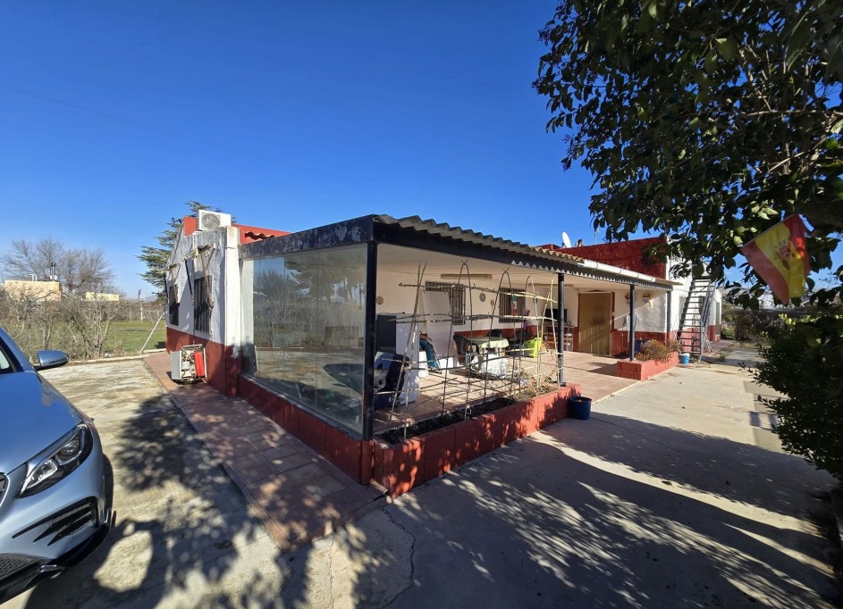 Videresalg - Fritliggende villa -
Villena