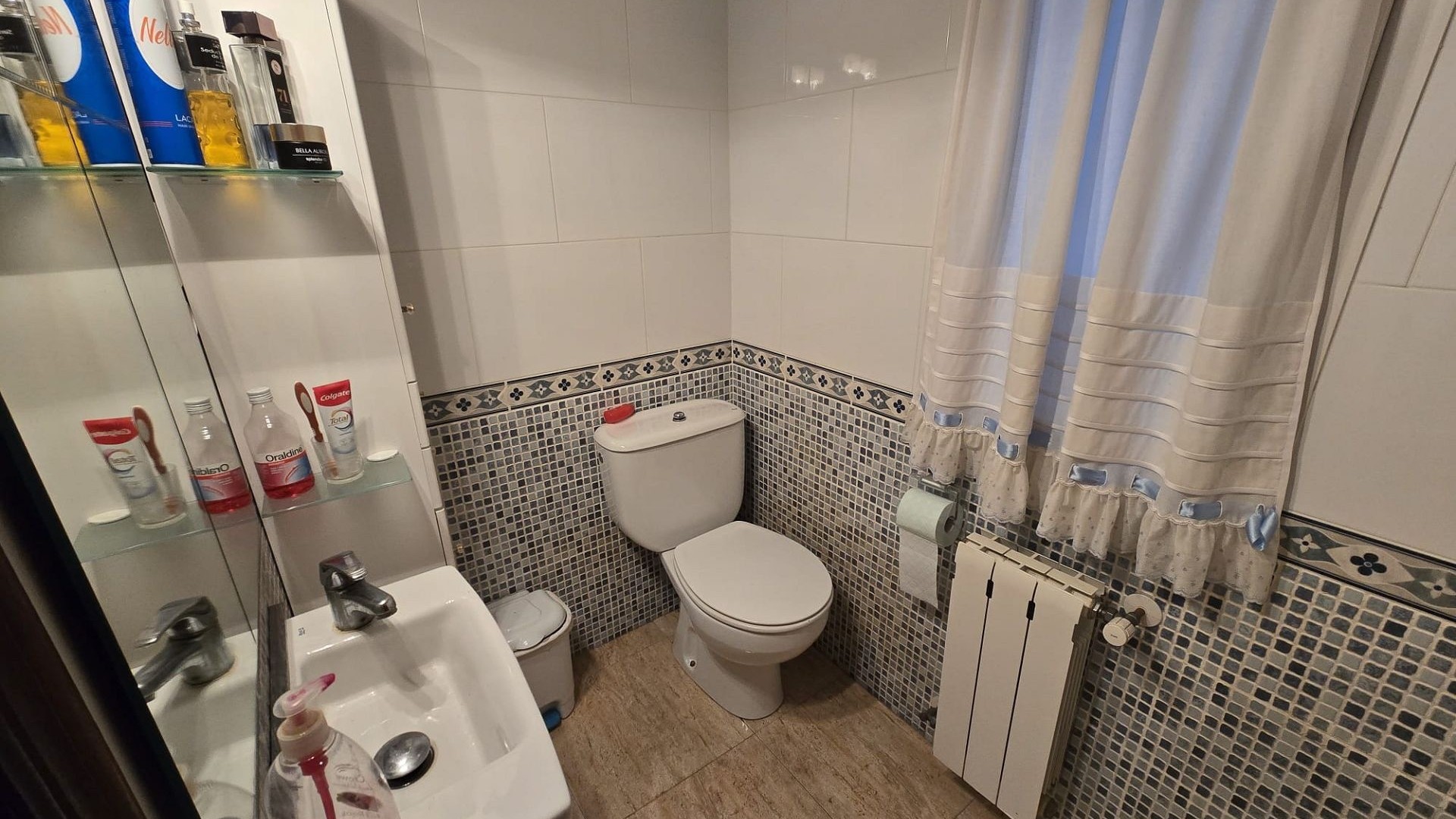 Videresalg - Fritliggende villa -
Villena