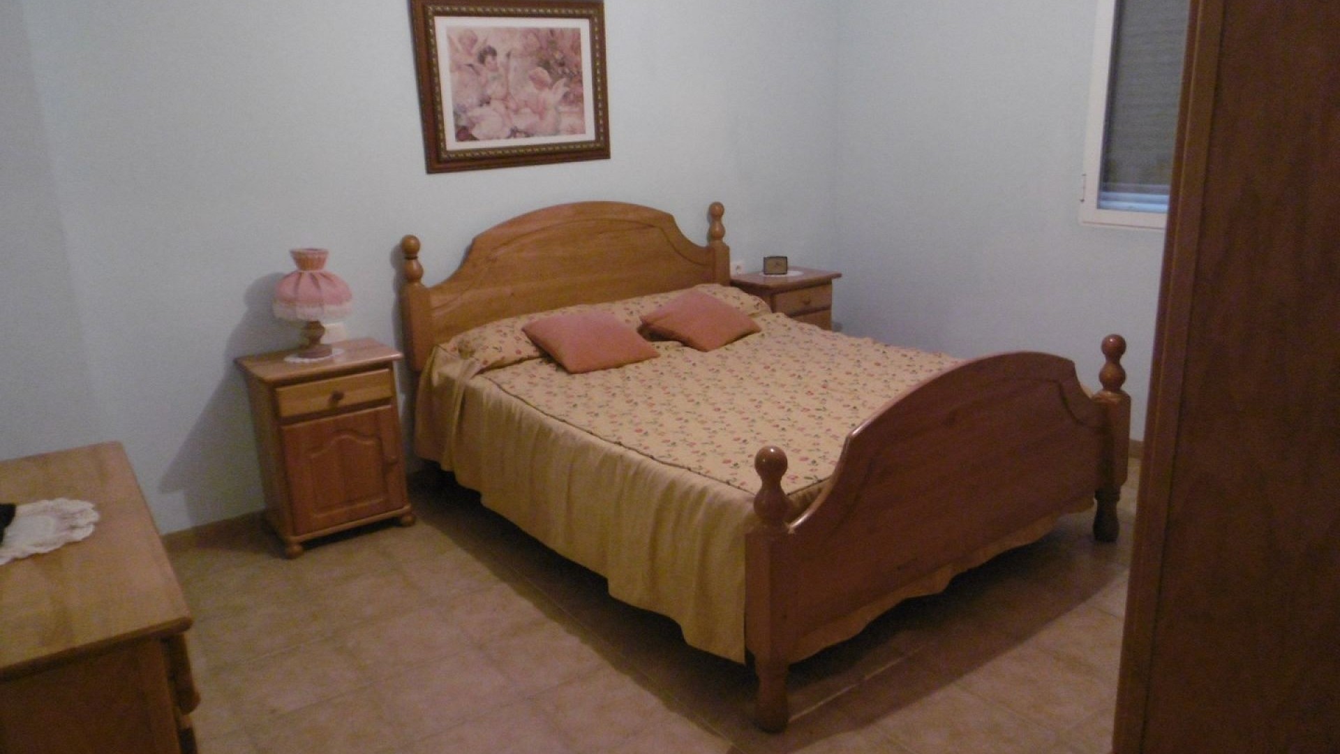 Videresalg - Fritliggende villa -
Yecla