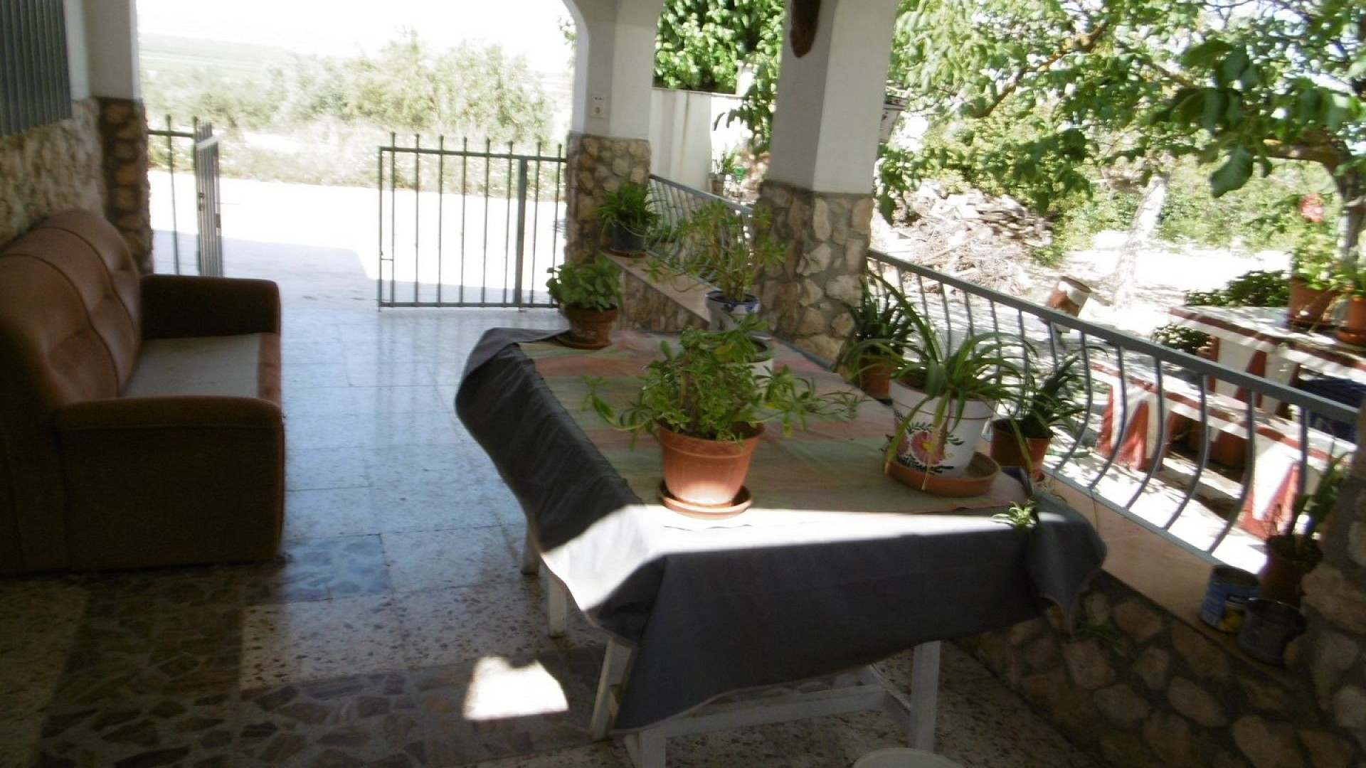 Videresalg - Fritliggende villa -
Yecla