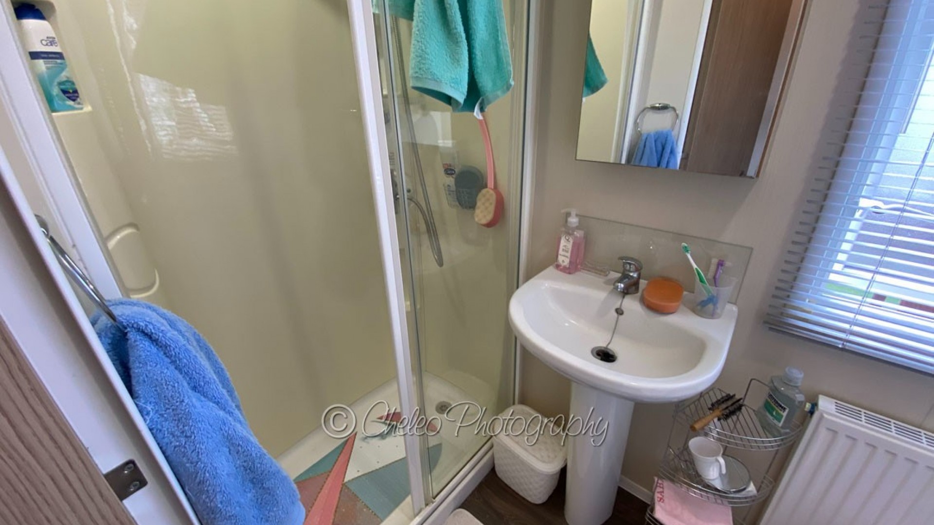 Videresalg - Garage -
Catral - CatralAlicanteValenciaSpain