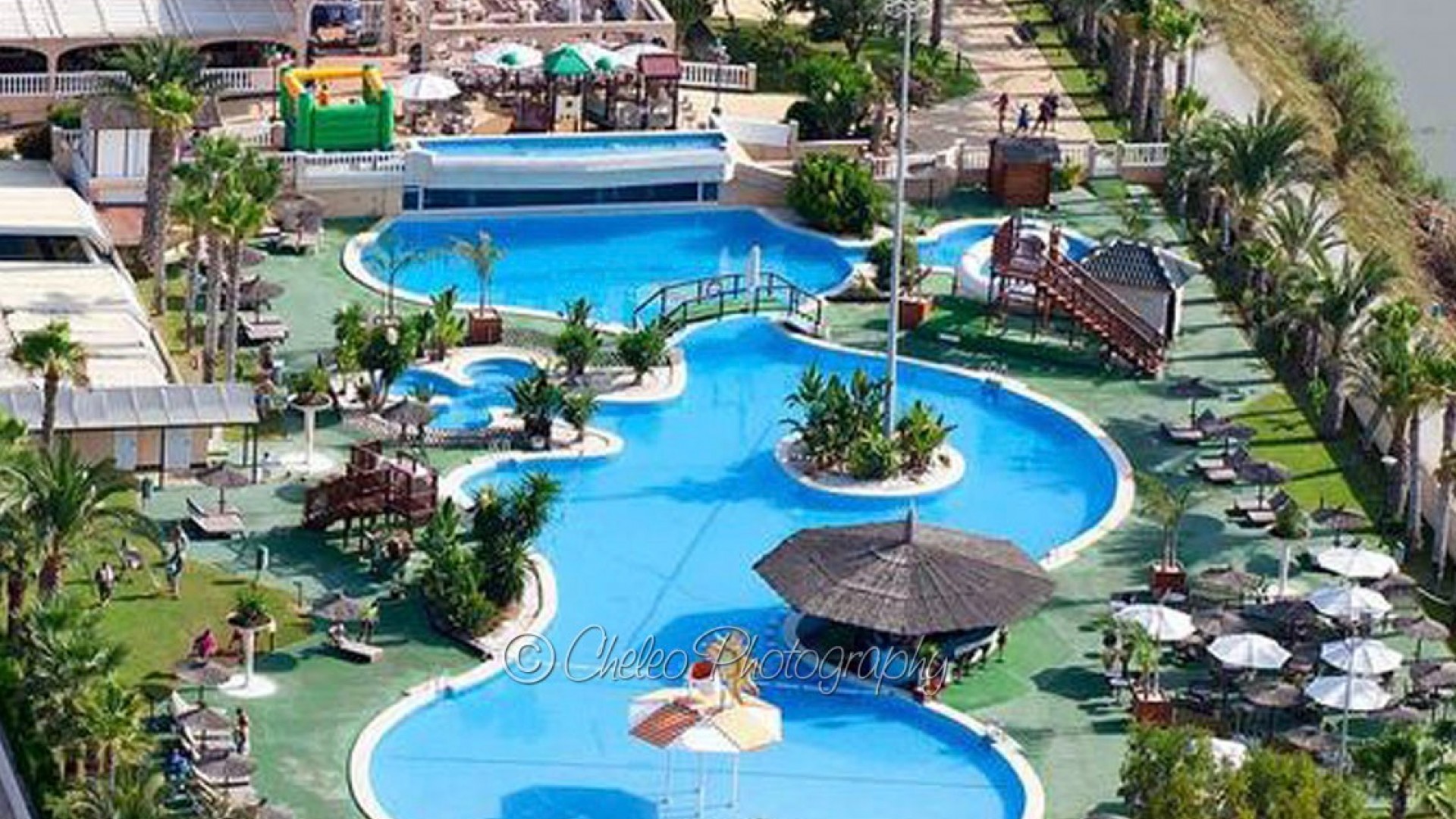 Videresalg - Garage -
Catral - CatralAlicanteValenciaSpain