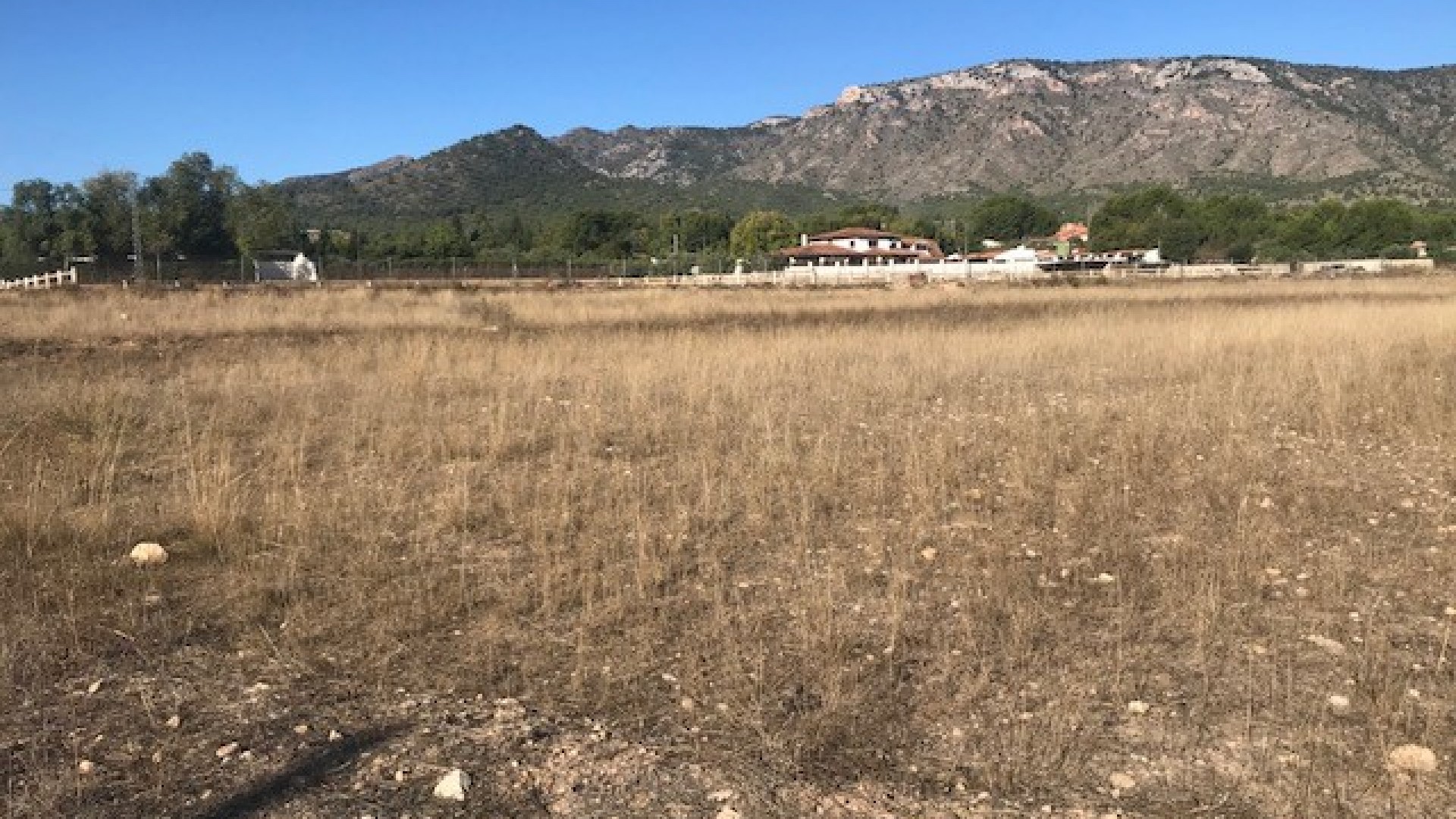 Videresalg - Grund Jord -
Salinas