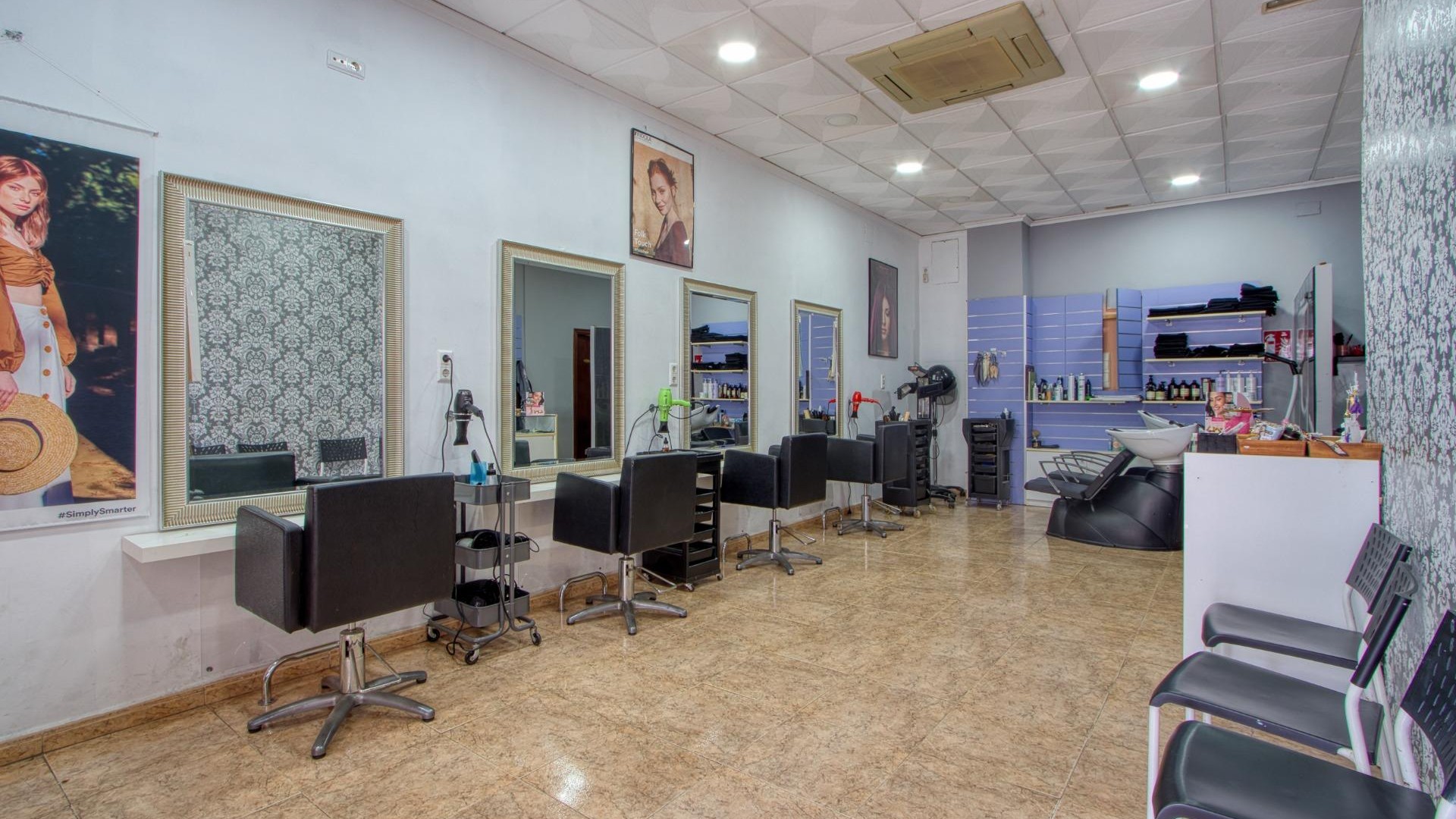 Videresalg - Kommerciel -
Torrevieja - La Mata