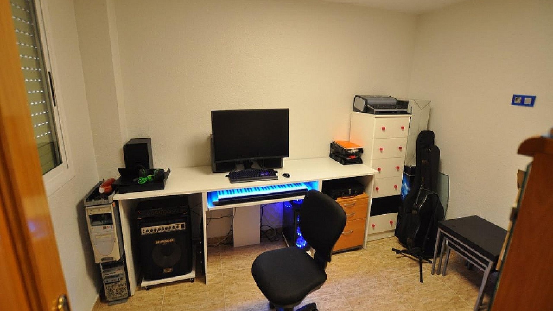 Videresalg - Kommerciel -
Villena