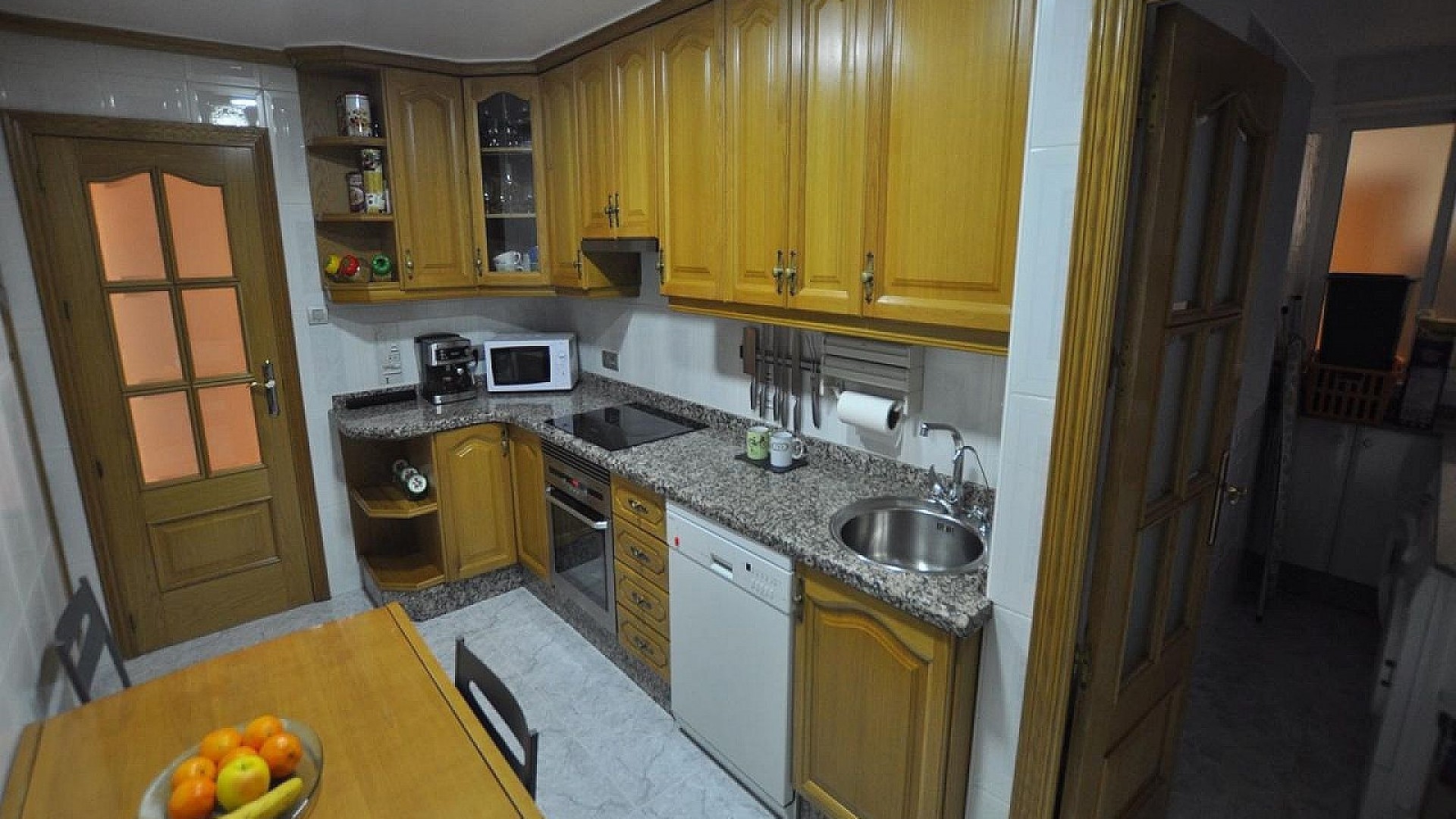 Videresalg - Kommerciel -
Villena