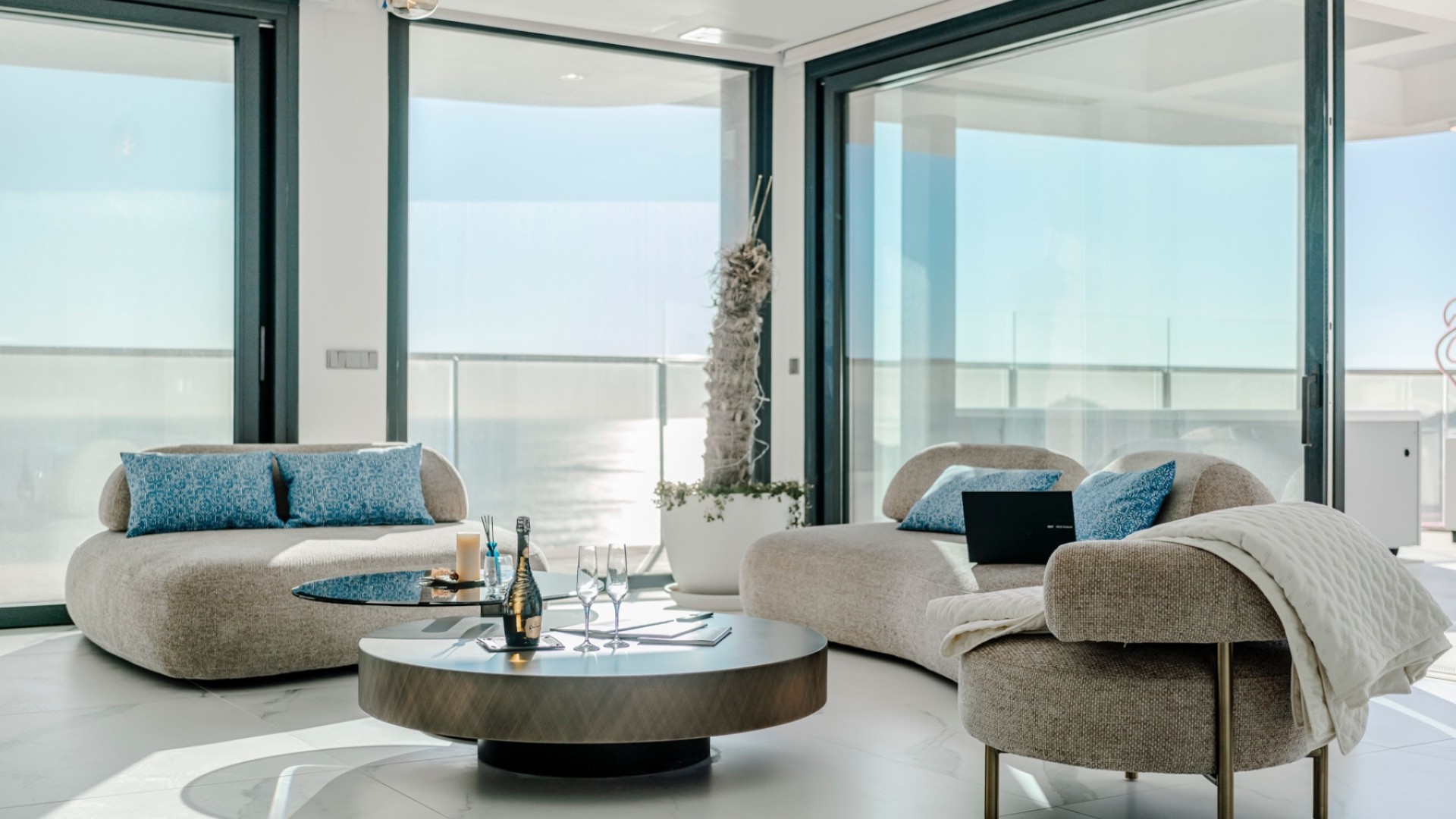 Videresalg - Lejlighed lejlighed -
Benidorm