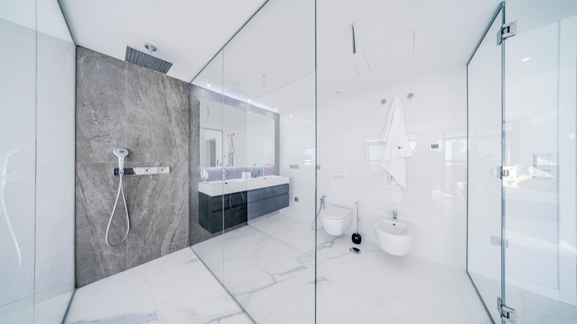 Videresalg - Lejlighed lejlighed -
Benidorm