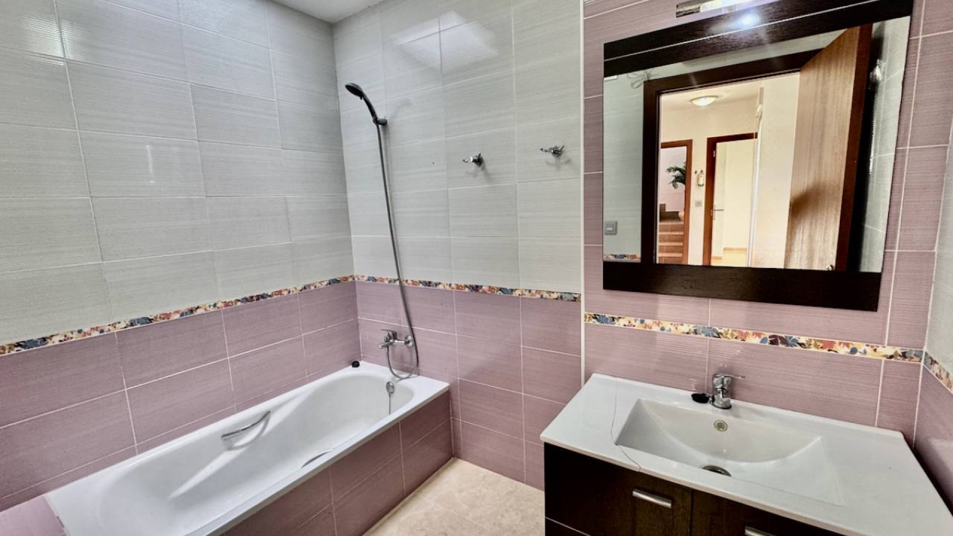 Videresalg - Lejlighed lejlighed -
Benijofar