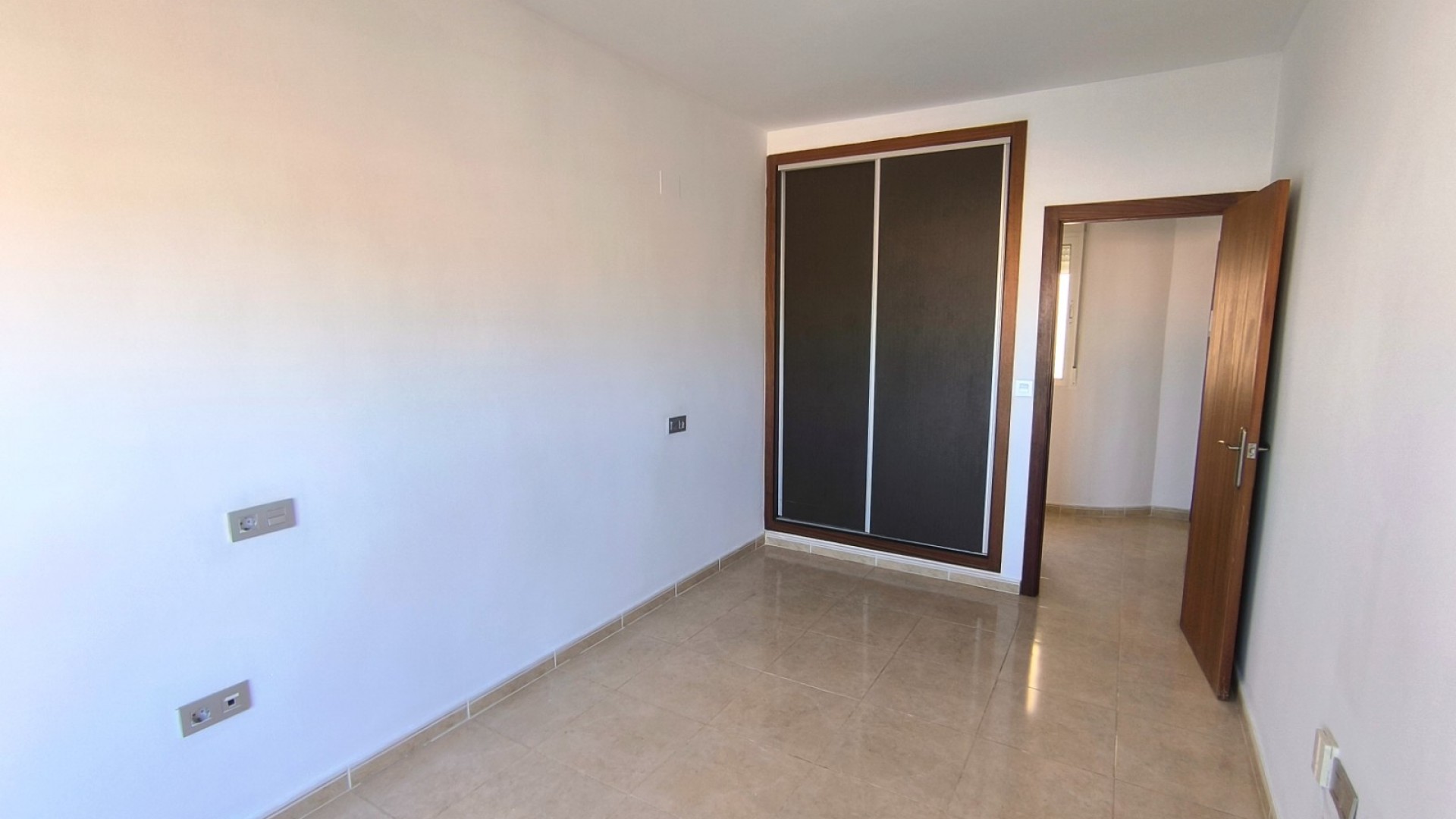 Videresalg - Lejlighed lejlighed -
Benijofar