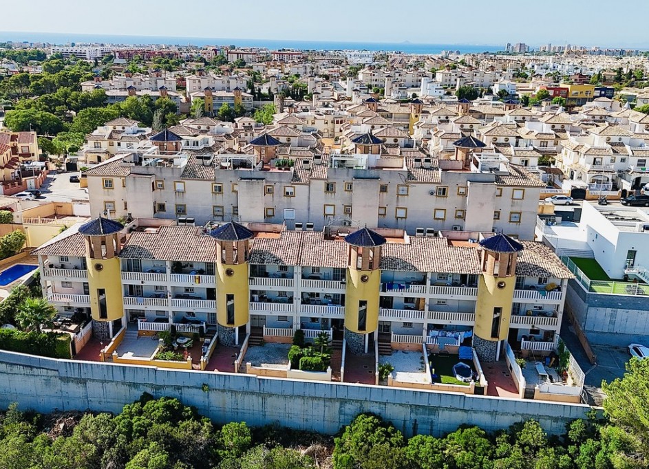 Videresalg - Lejlighed lejlighed -
Cabo Roig