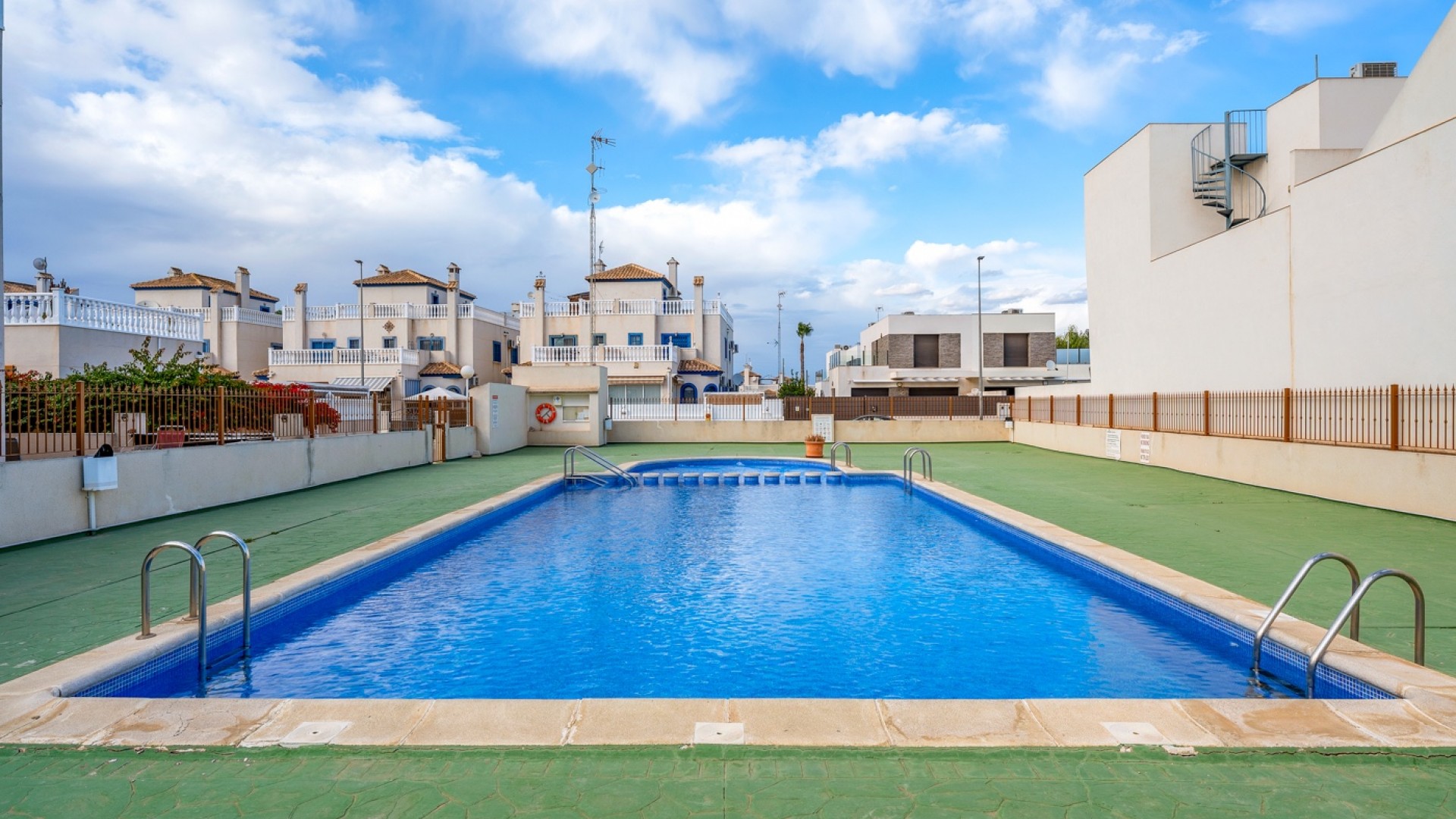 Videresalg - Lejlighed lejlighed -
Daya Vieja