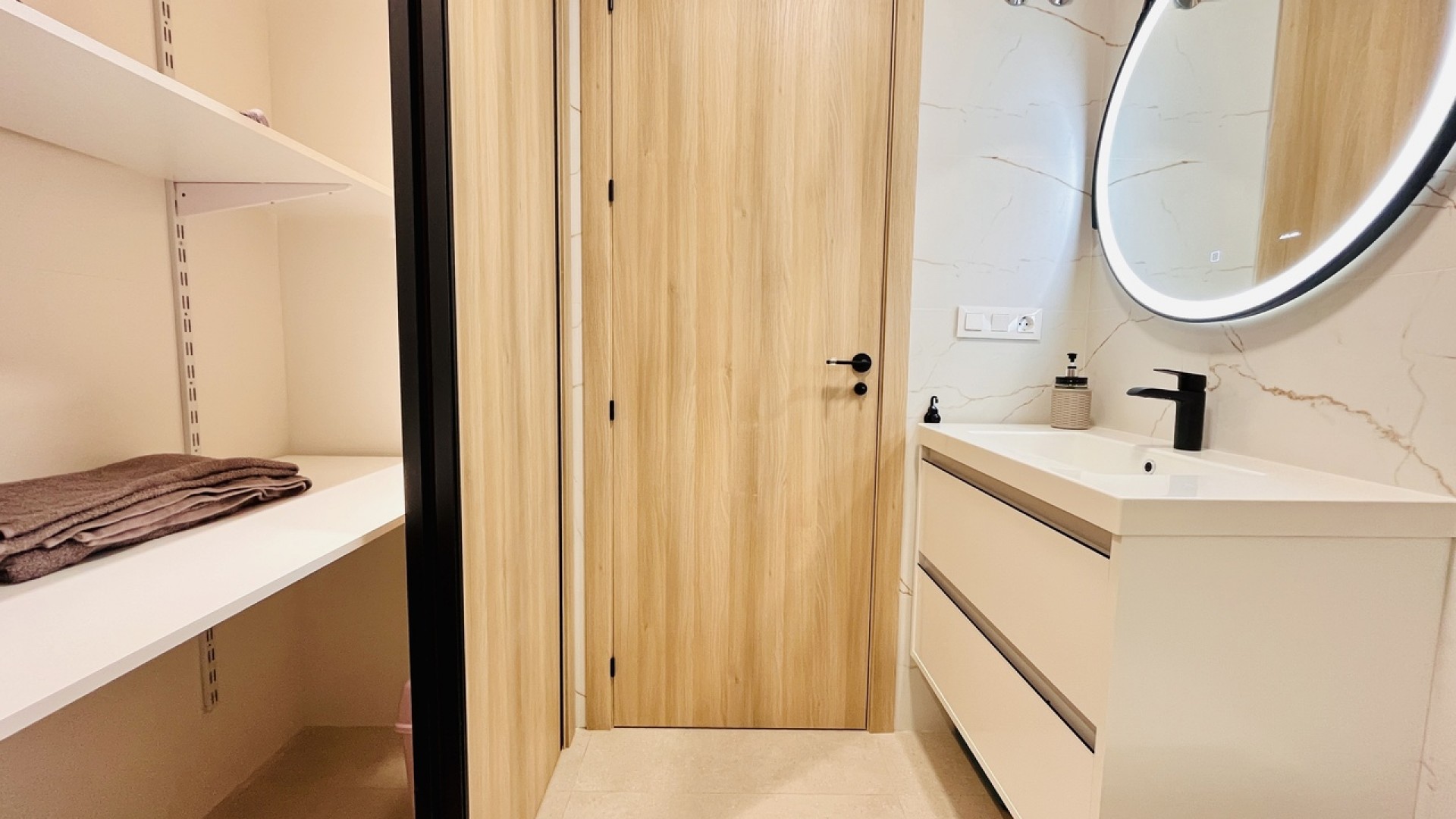 Videresalg - Lejlighed lejlighed -
Guardamar del Segura