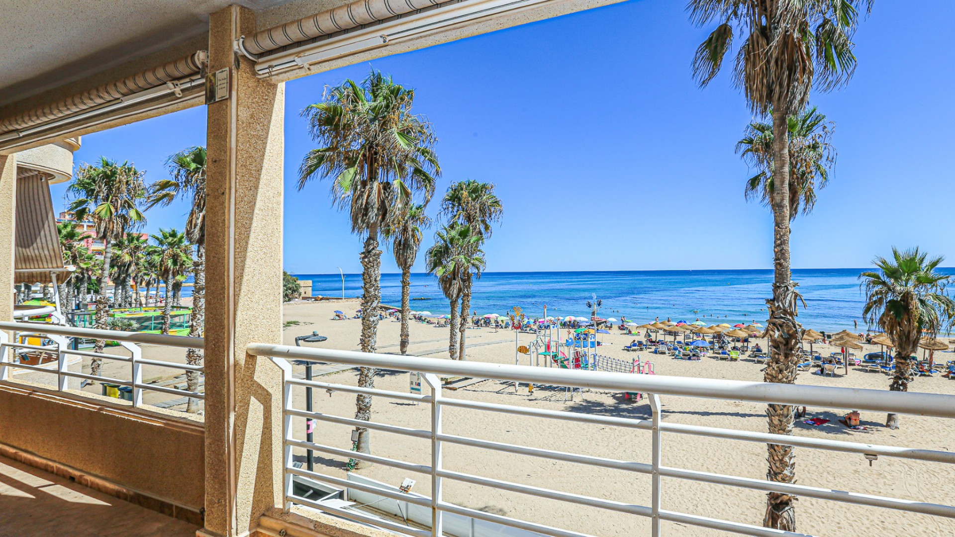 Videresalg - Lejlighed lejlighed -
La Mata